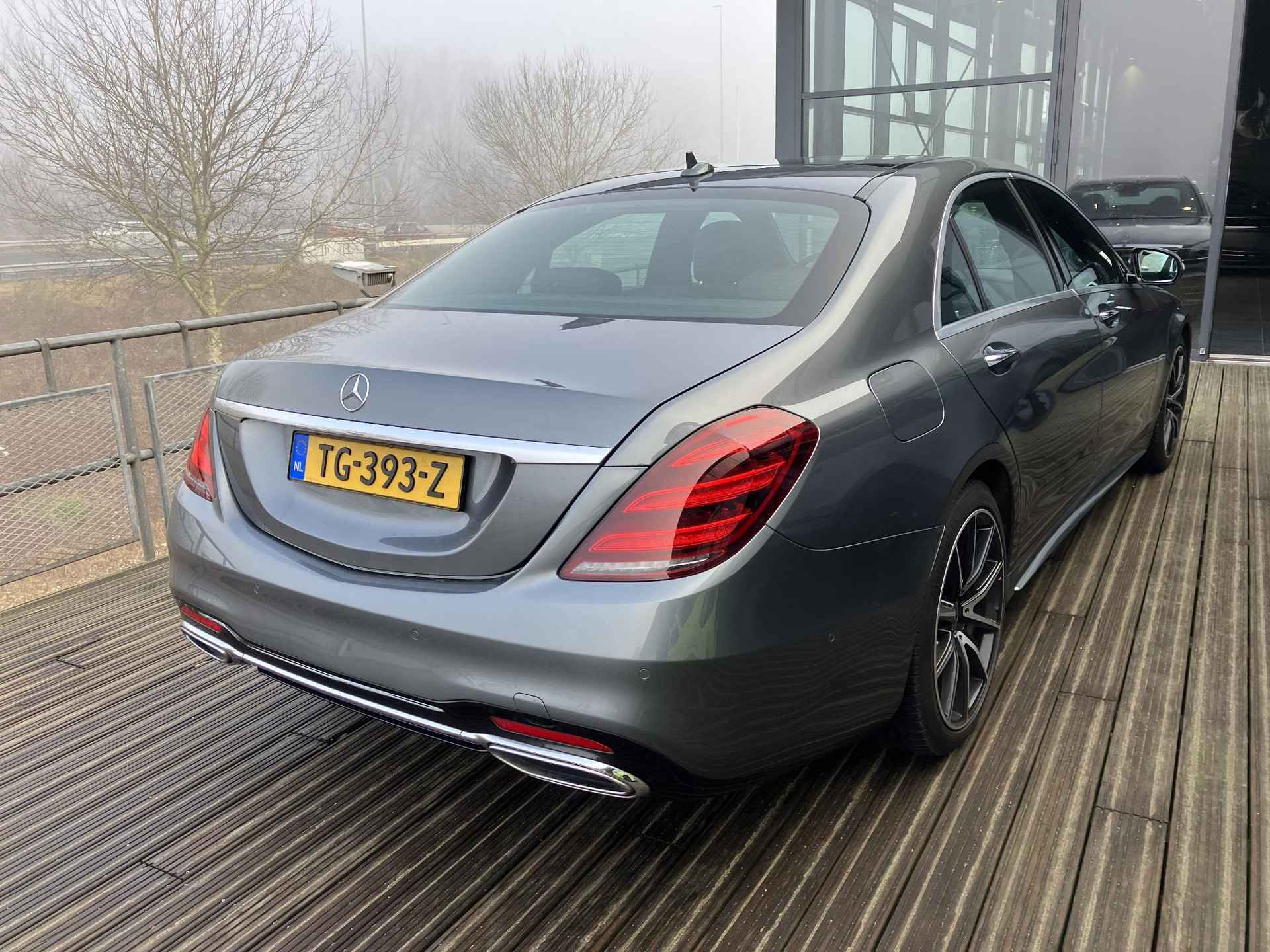 Mercedes-Benz S-klasse 350d 4Matic Lang Premium Plus | AMG PLUS LINE | 20 INCH | AIRMATIC LUCHTVERING | STOELVENTILATIE | PANORAMA/SCHUIF-KANTELDAK | RIJ-ASSISTENTIE PAKKET | 360 CAMERA | VOLLEDIG MERCEDES ONDERHOUDEN | - 7/19