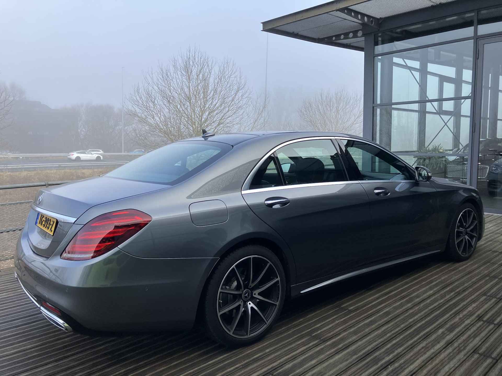 Mercedes-Benz S-klasse 350d 4Matic Lang Premium Plus | AMG PLUS LINE | 20 INCH | AIRMATIC LUCHTVERING | STOELVENTILATIE | PANORAMA/SCHUIF-KANTELDAK | RIJ-ASSISTENTIE PAKKET | 360 CAMERA | VOLLEDIG MERCEDES ONDERHOUDEN | - 8/19