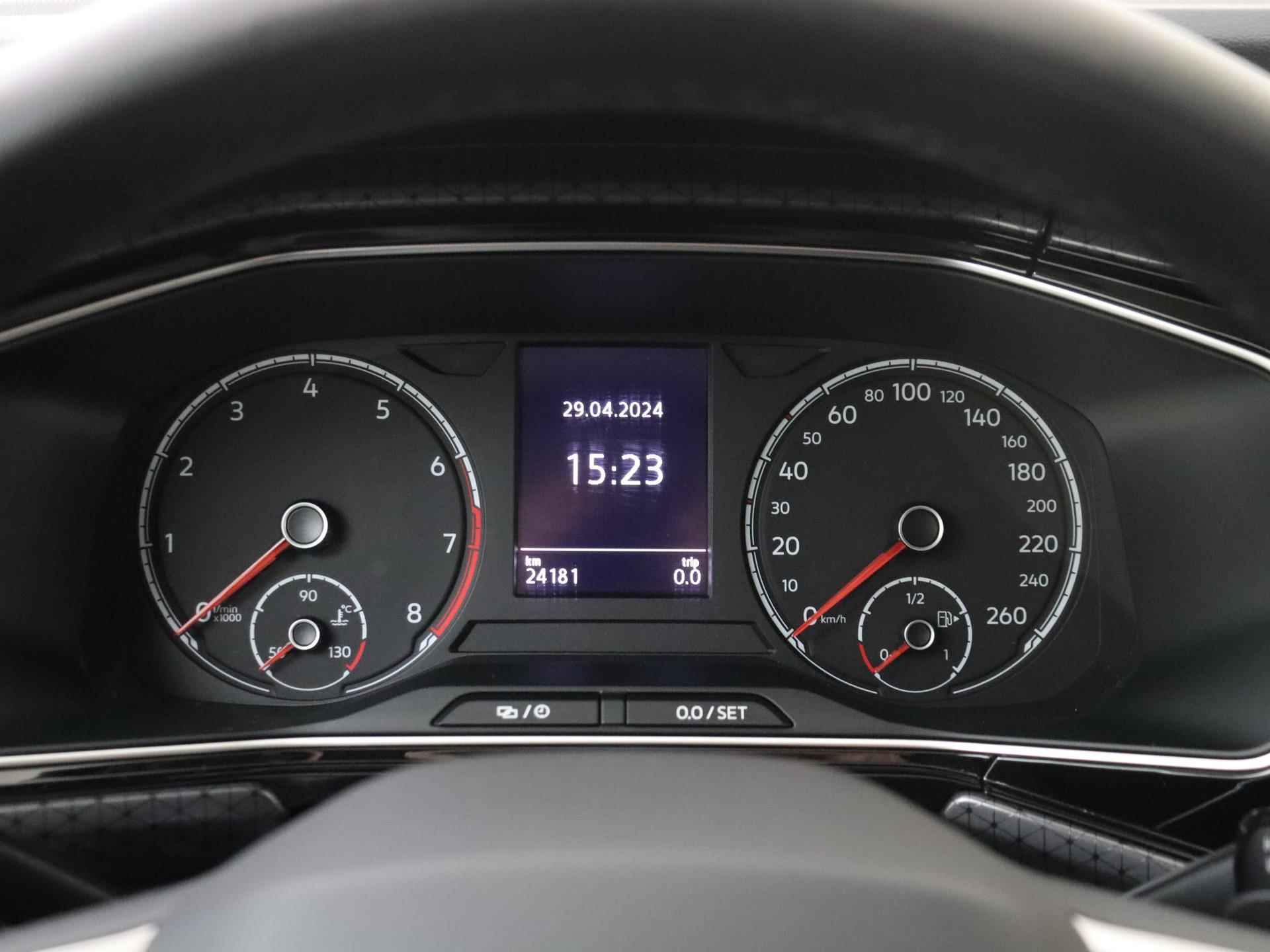 Volkswagen T-Cross 1.5 TSI Style | Adaptieve Cruise Control | Stoelverwarming | Camera | Apple Carplay & Android Auto | Blind Spot Warning | Privacy Glass - 4/24