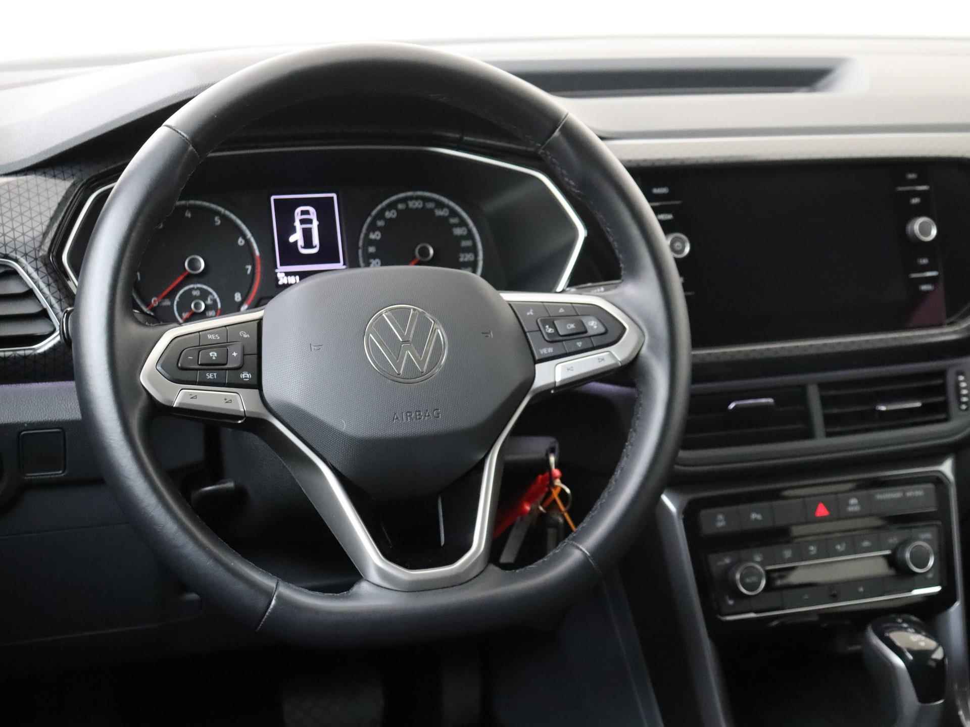 Volkswagen T-Cross 1.5 TSI Style | Adaptieve Cruise Control | Stoelverwarming | Camera | Apple Carplay & Android Auto | Blind Spot Warning | Privacy Glass - 6/24