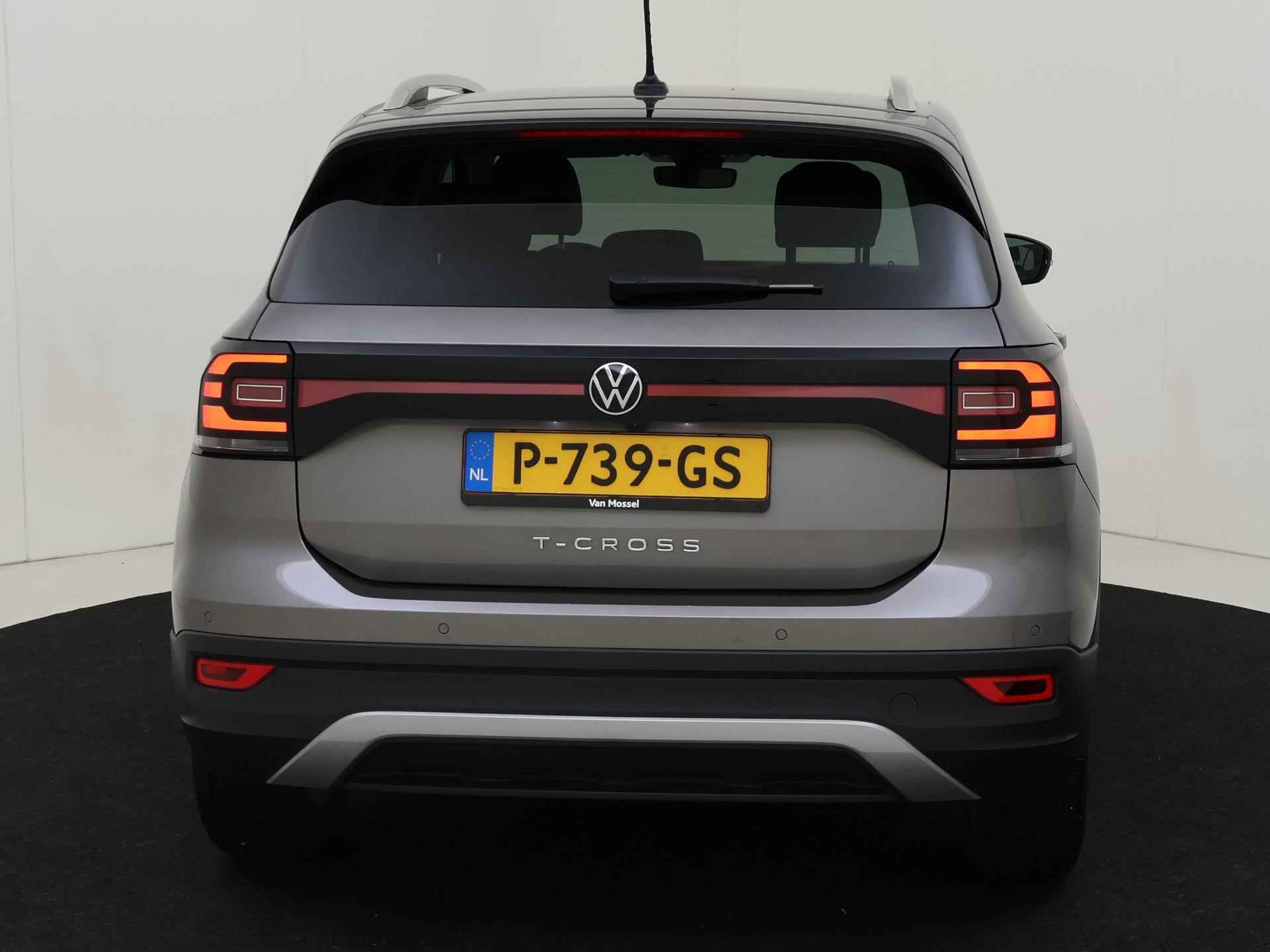 Volkswagen T-Cross 1.5 TSI Style | Adaptieve Cruise Control | Stoelverwarming | Camera | Apple Carplay & Android Auto | Blind Spot Warning | Privacy Glass - 8/24