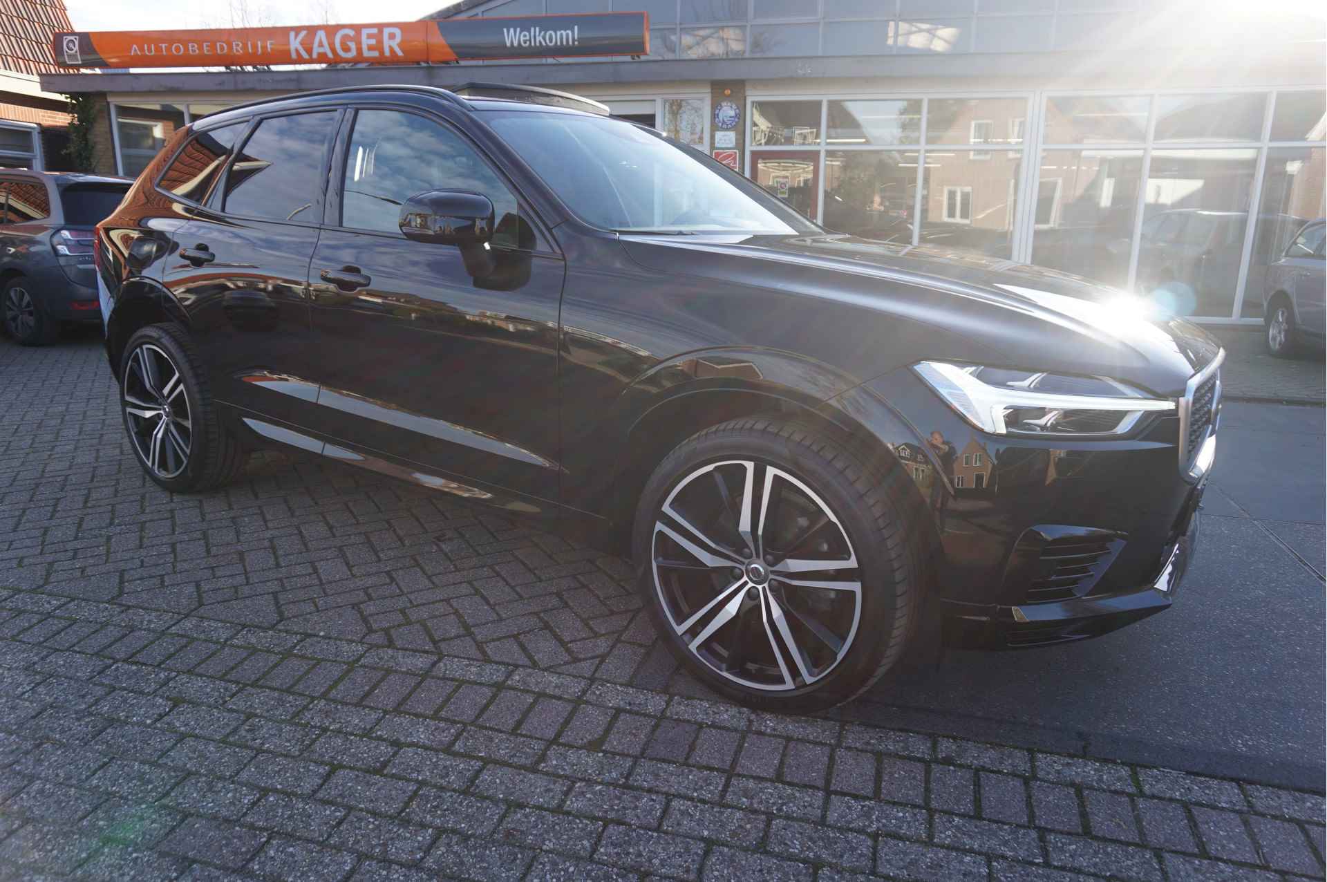 Volvo XC60 2.0 Recharge T8 AWD R-Design 21"Velgen - Pilot Assist Adaptief Cruiscontr. - 53/68