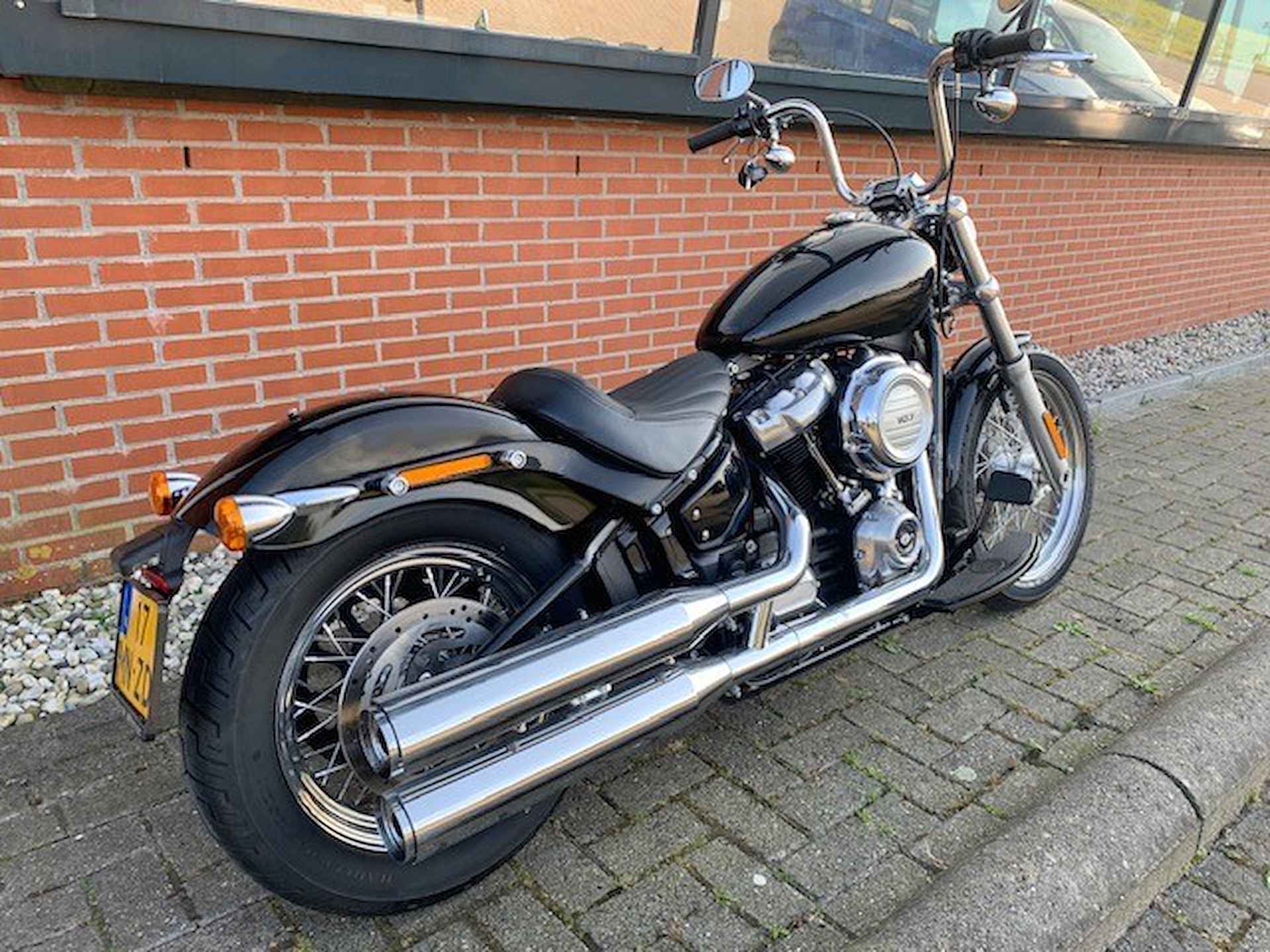 Harley-Davidson SOFTAIL FXST / FXBB STREETBOB - 2/13