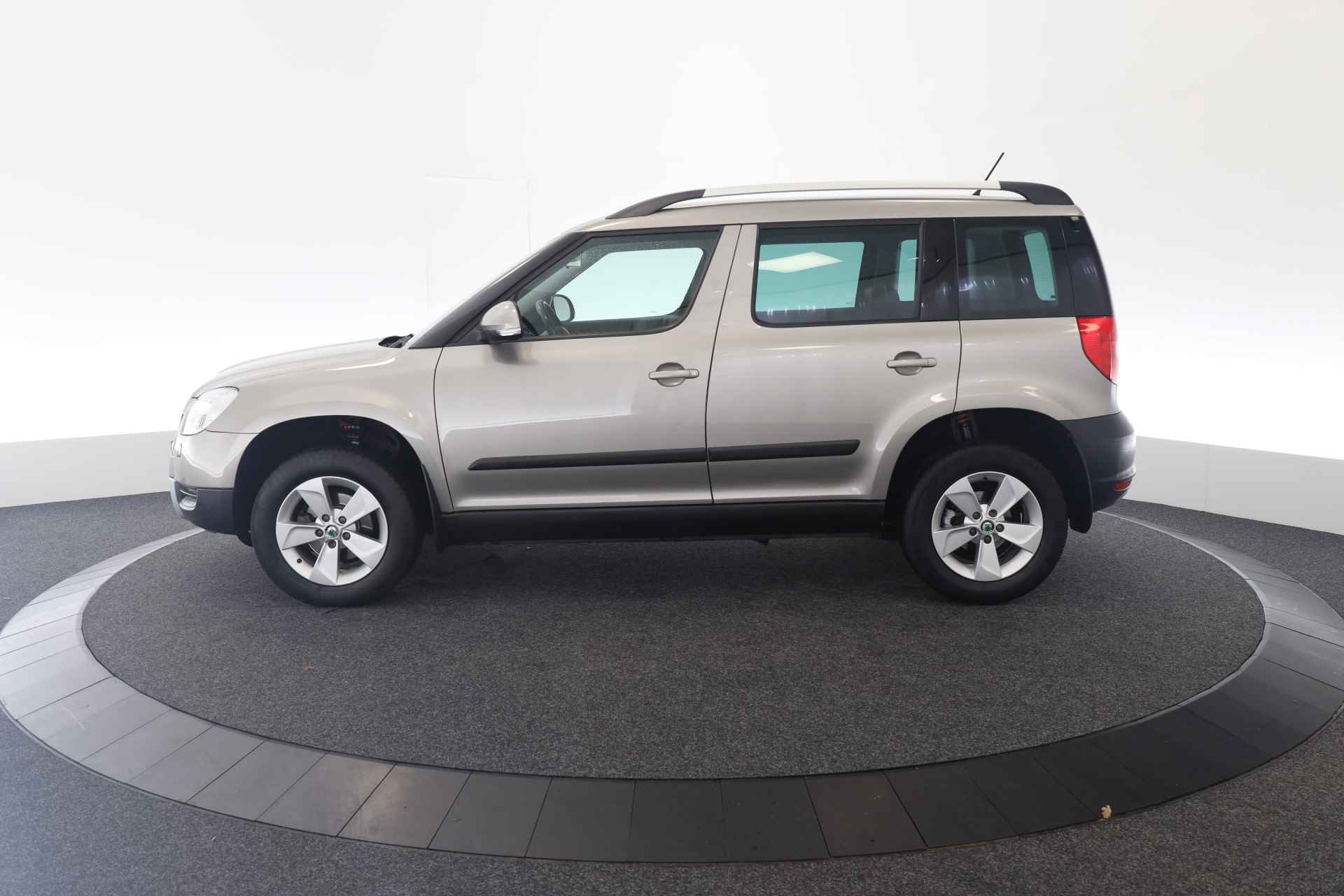 Škoda Yeti 1.2 TSI Comfort - 6/32