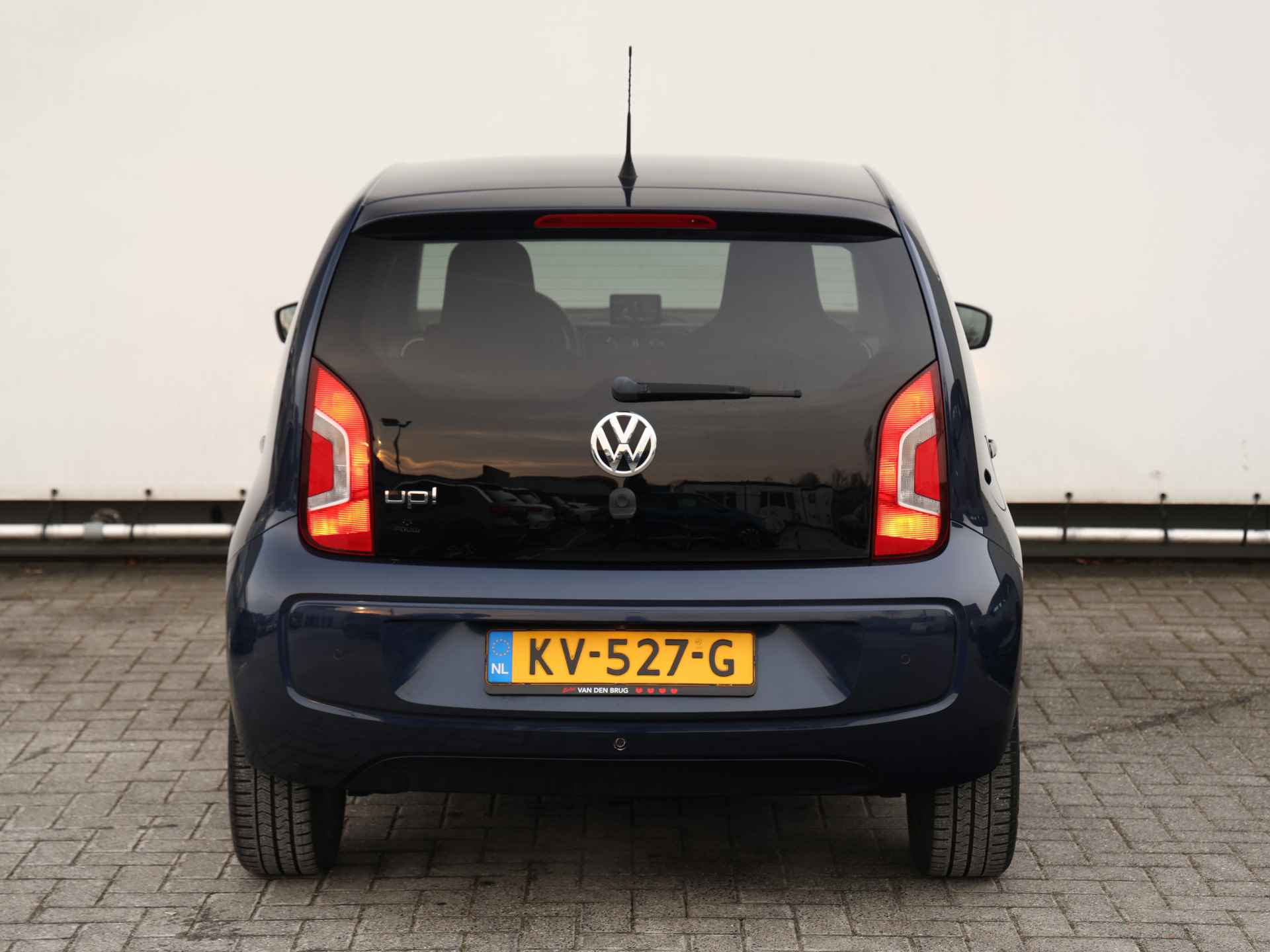 Volkswagen up! 1.0 high up! 75PK I Airco I Cruise control I Stoelverwarming I Parkeersensoren - 6/30