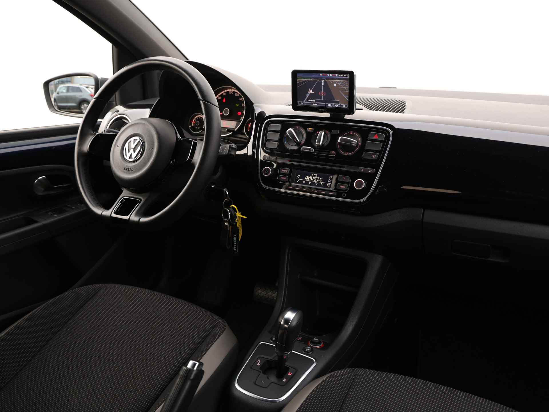 Volkswagen up! 1.0 high up! 75PK I Airco I Cruise control I Stoelverwarming I Parkeersensoren - 7/30