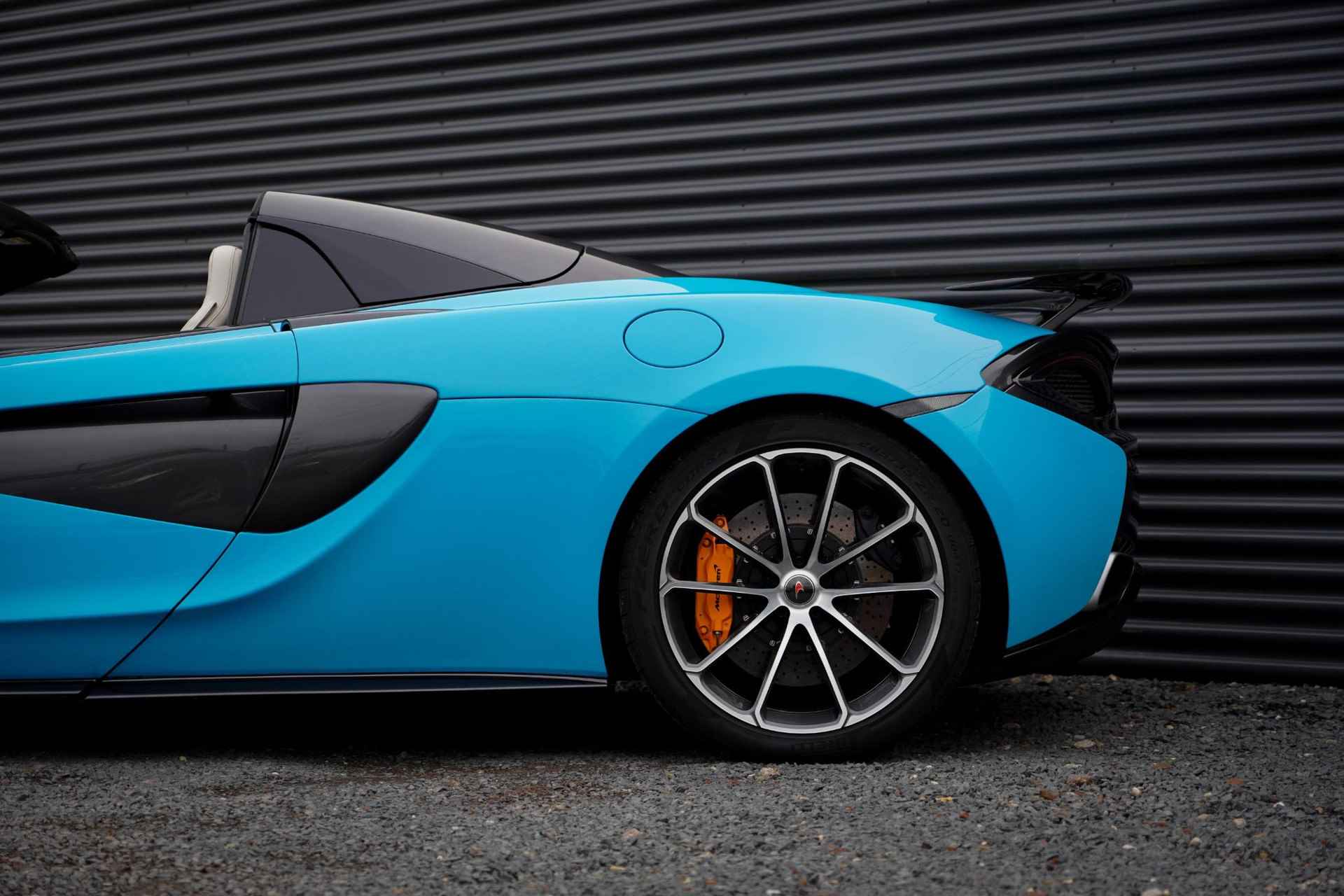 McLaren 570S Spider / Curacao Blauw / MSO / NL Auto / 1e Eigenaar - 31/78