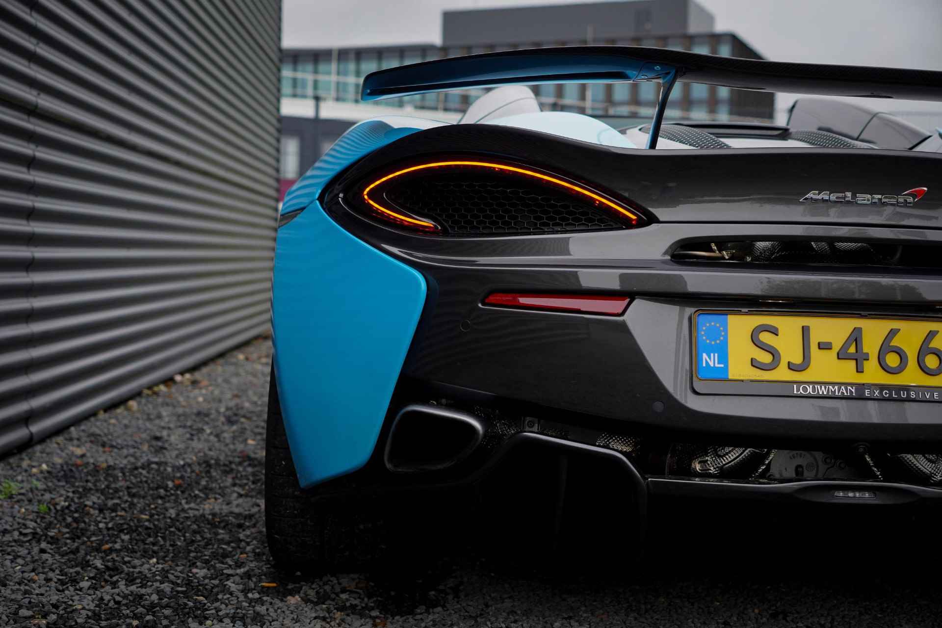 McLaren 570S Spider / Curacao Blauw / MSO / NL Auto / 1e Eigenaar - 47/78