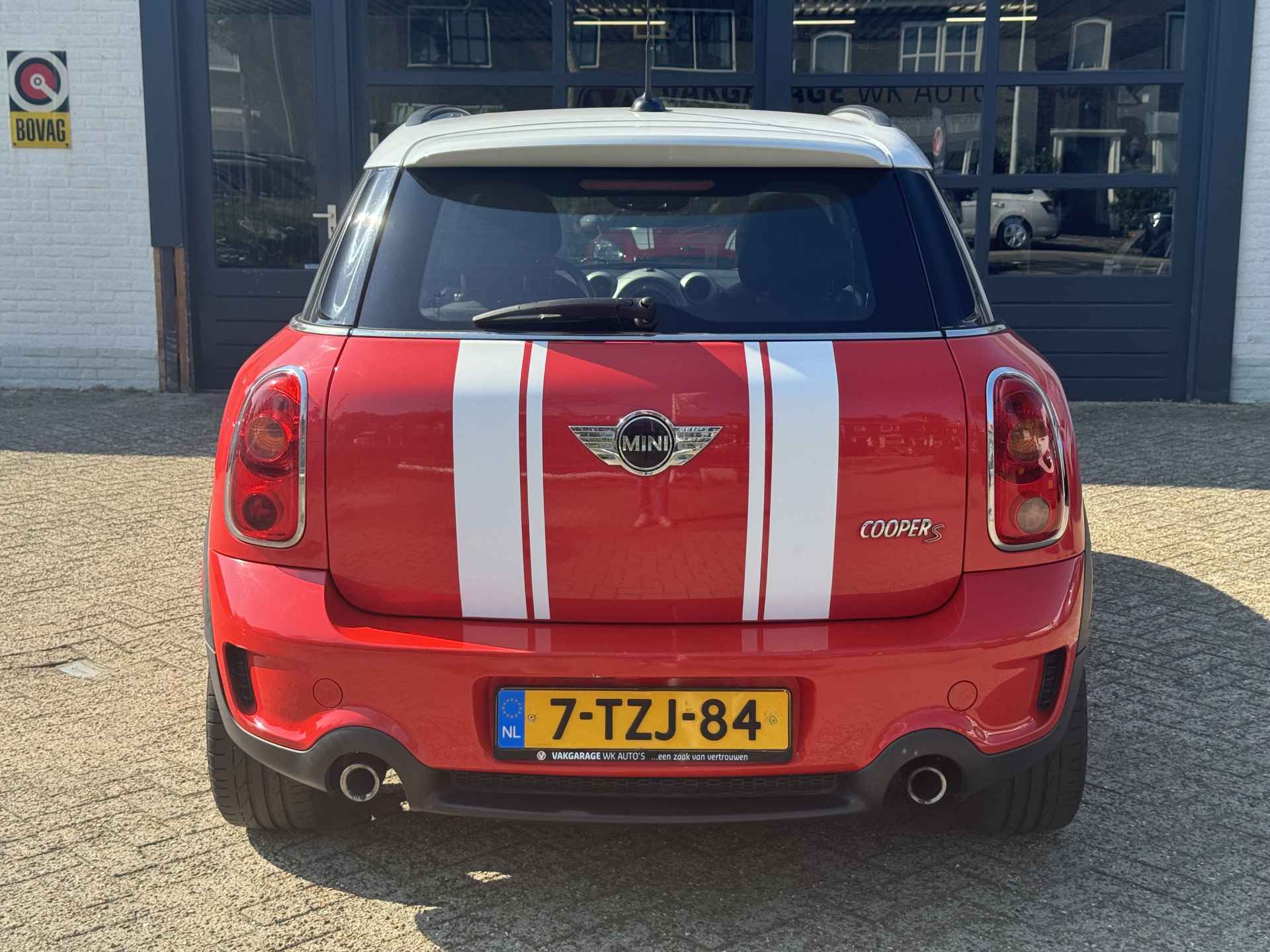 MINI Countryman 1.6 Cooper S Chili - Red Hot - schuif/kantel dak - keyless entry/start - Harman Kardon - 12/23