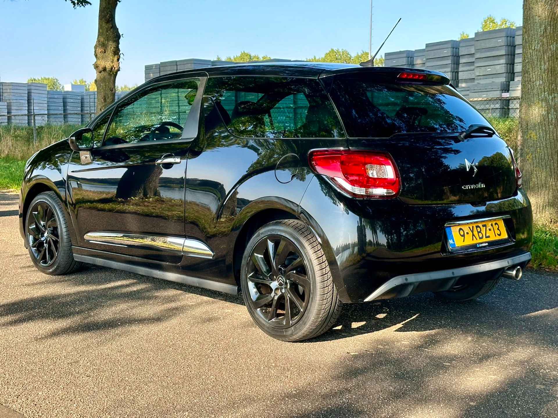 Citroën DS3 1.2 VTi Business 78.000 KM | Navi | Hifi | Nieuwe distributieriem! - 9/15