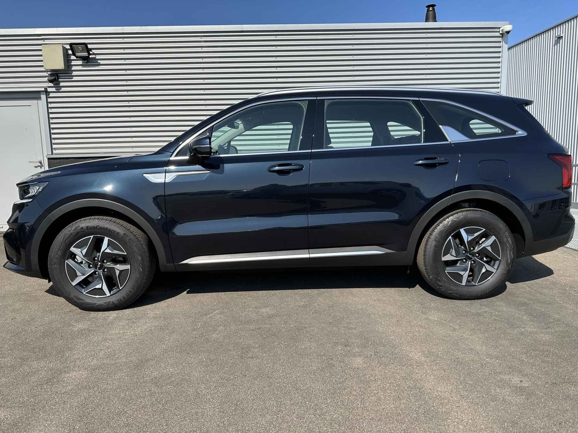 Kia Sorento 1.6 T-GDI Hybrid 2WD Edition 7p. NIEUW! Parkeer sensoren v+a | Achteruitrijcamera | Apple CarPlay & Android auto | Adaptieve cruise control | Climate control | - 6/39