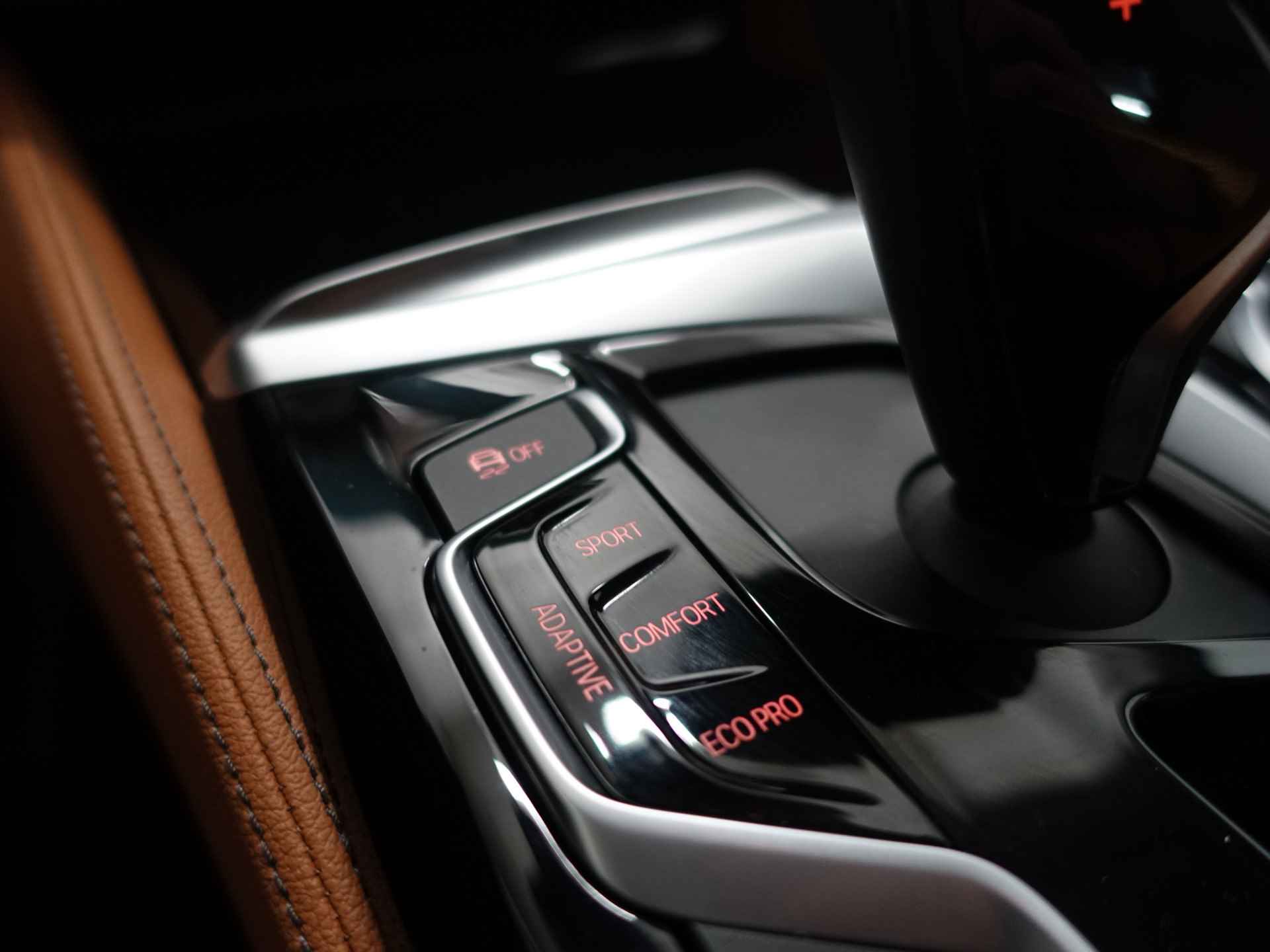 BMW 5 Serie 530d High Exe M-Sport Aut- Virtual Cockpit, Head up, Xenon Led, Memory, Harman Kardon - 13/45