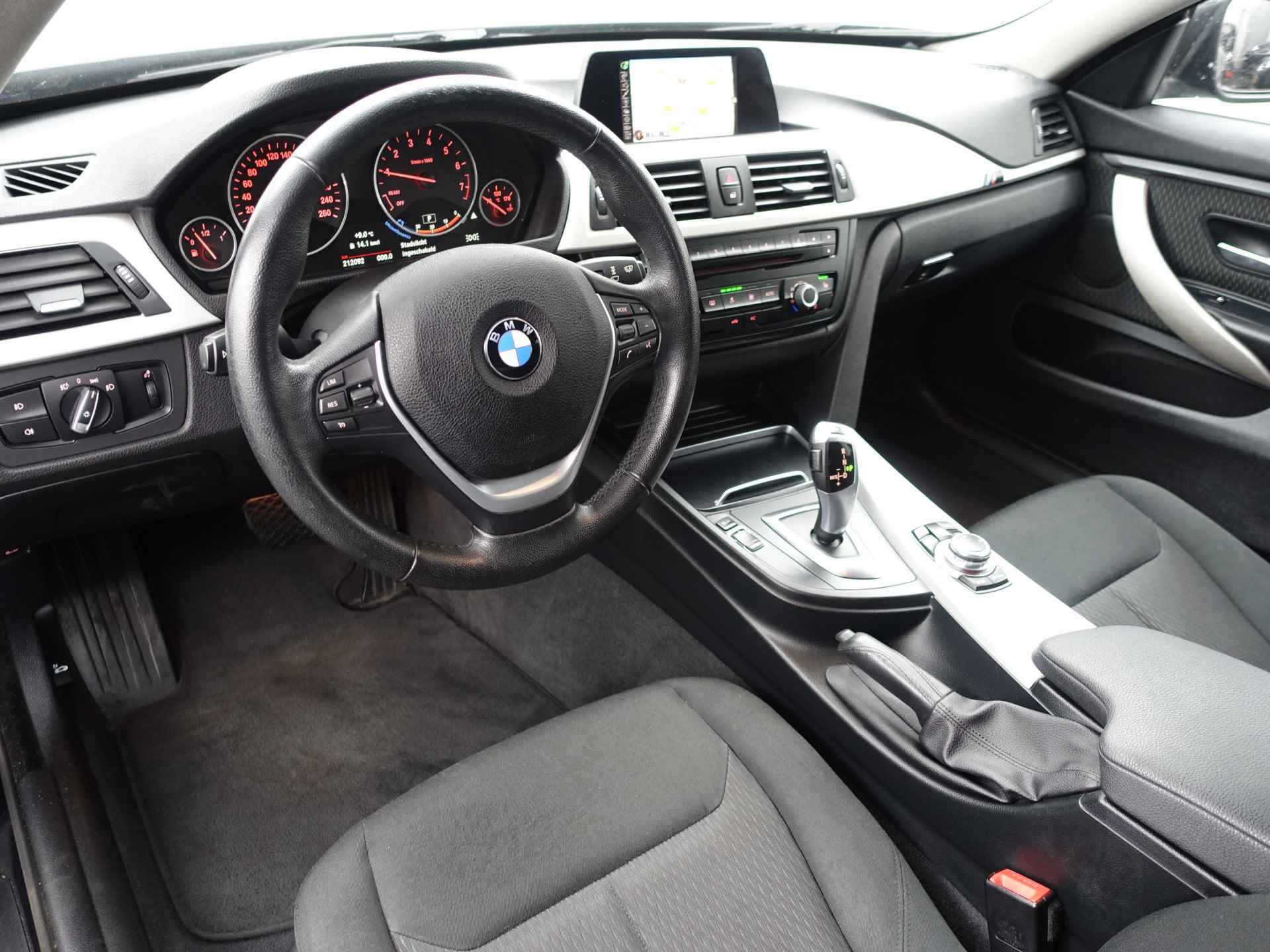 BMW 4 Serie Gran Coupé M Performance Aut- Xenon Led, Navi, Clima, Park Assist, Dynamic Select, Stoelverwarming - 3/45