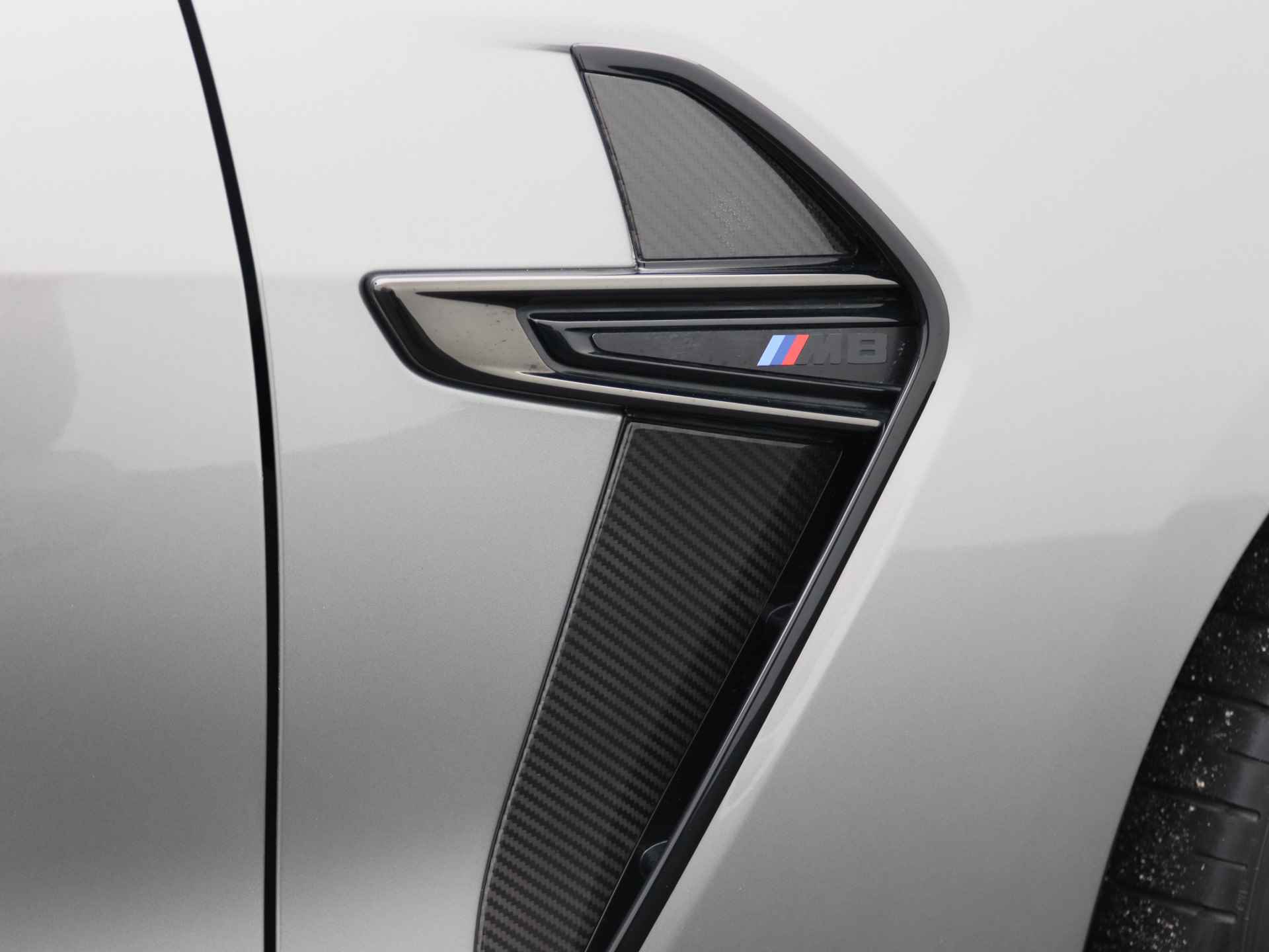 BMW M8 Cabrio Competition / Bowers & Wilkins / Laserlight / Keramische remmen / 20" - 42/44