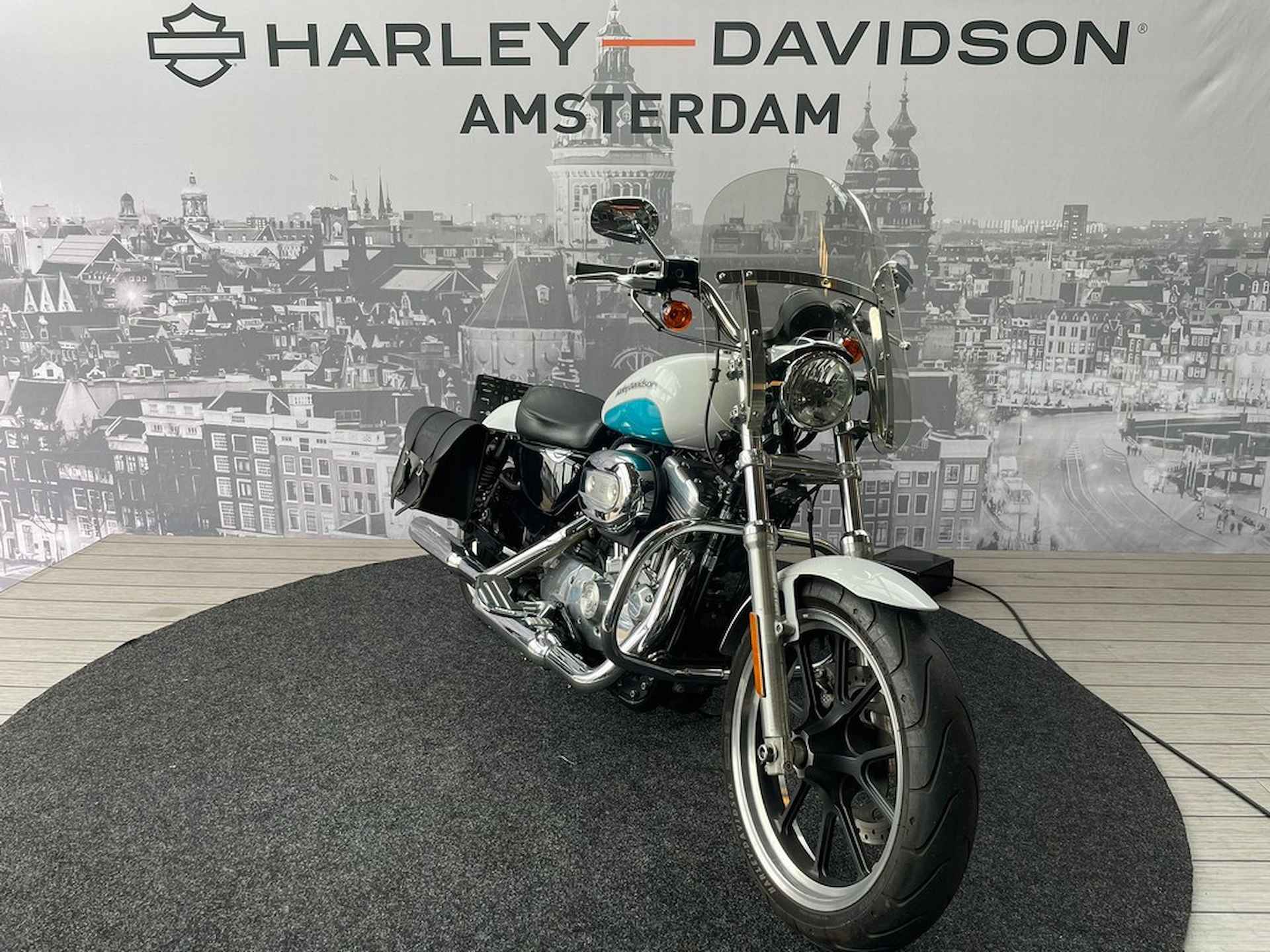 Harley-Davidson XL883L LOW - 3/8