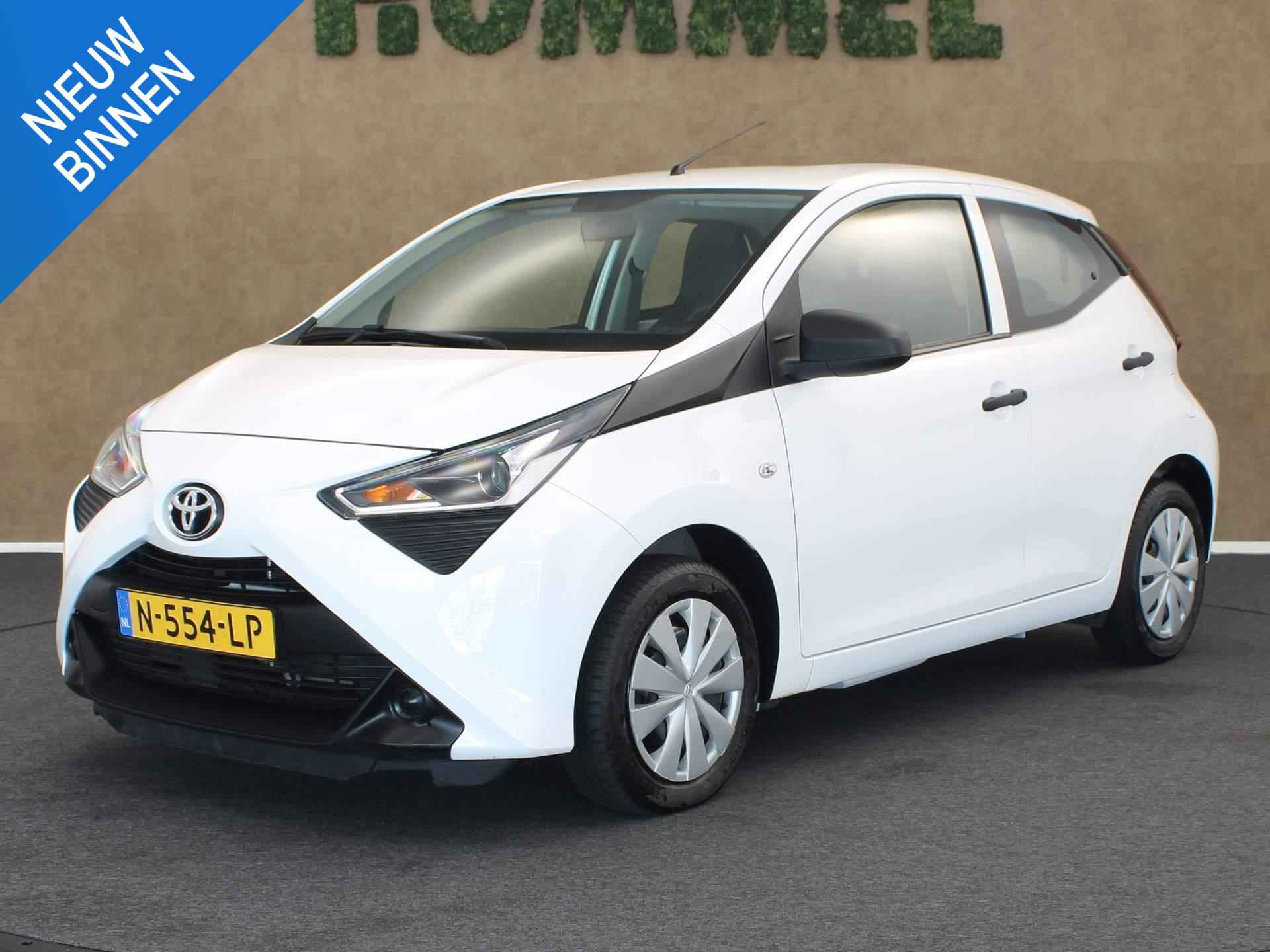 Toyota Aygo 1.0 VVT-i x-fun - ORIGINEEL NEDERLANDSE AUTO - AIRCO - BLUETOOTH - SNELHEIDSBEGRENZER - AUDIO AF FABRIEK - ELEKTRISCHE RAMEN VOOR - CENTRALE DEURVERGRENDELING MET AFSTANDSBEDIENING - 1/31