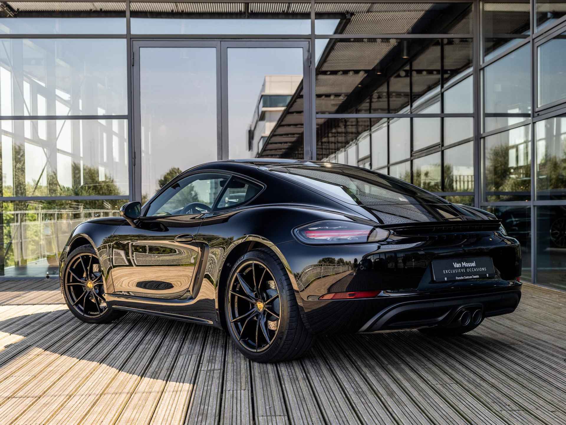 Porsche 718 Cayman 2.0 T 300 PK | NEDERLANDS GELEVERD | SPORTUITLAAT | PCM | 20" CARRERA S | DAB+ | APPLE CARPLAY | BI XENON | - 6/41