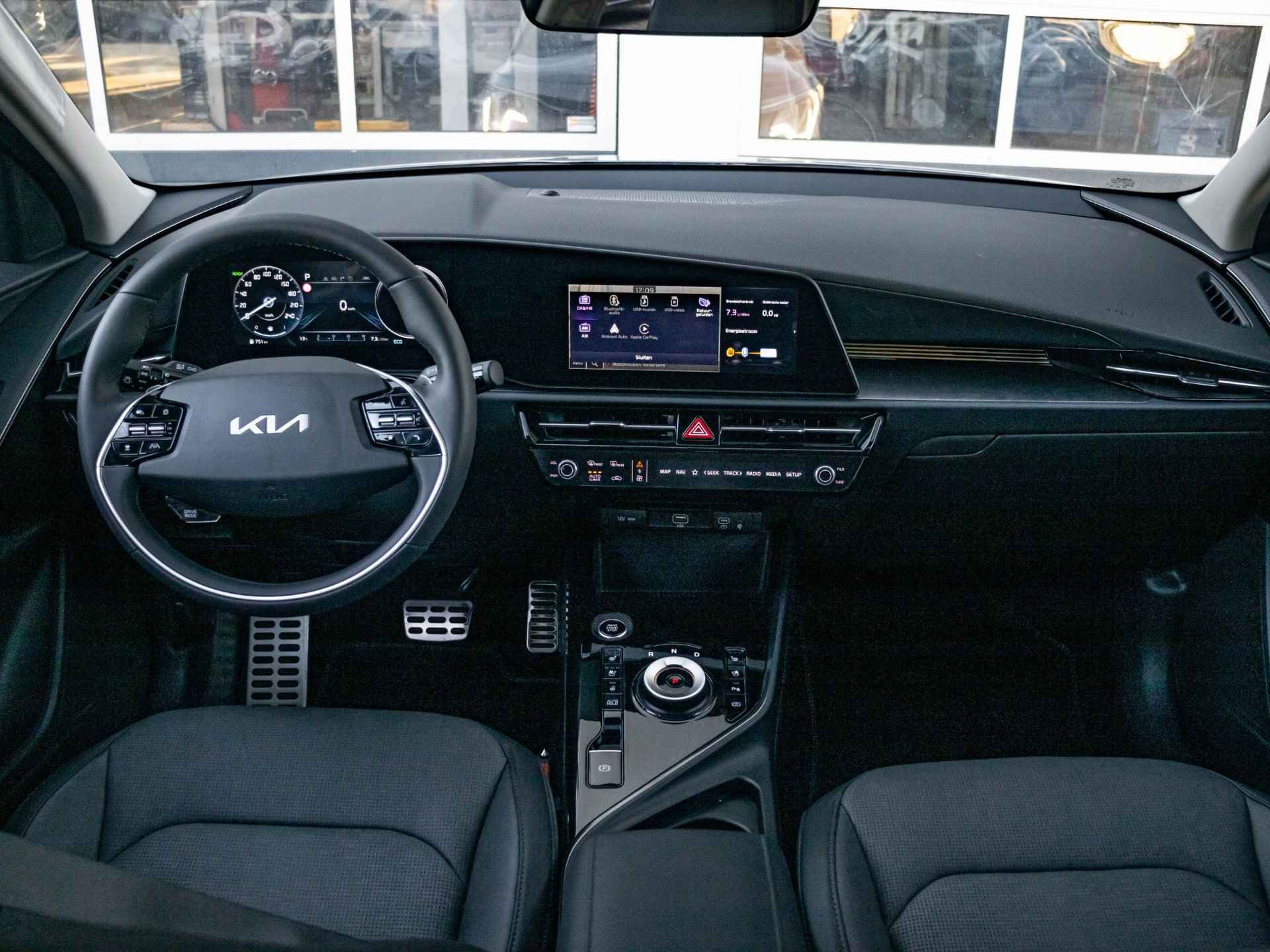 Kia Niro 1.6 GDi Hybrid ExecutiveLine Beschikbaar in overleg l Lederen interieur l Stoel ventilatie l Schuif kantel dak l - 9/26