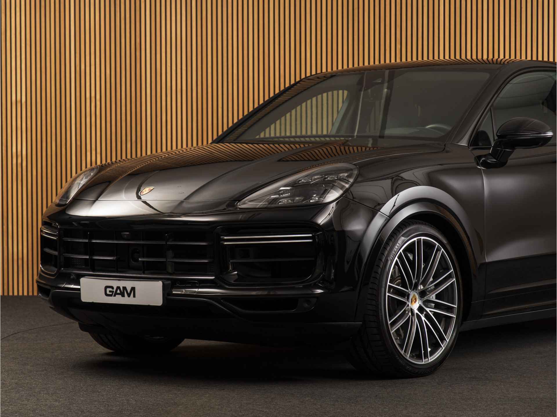 Porsche Cayenne 4.0 Turbo - 8/32