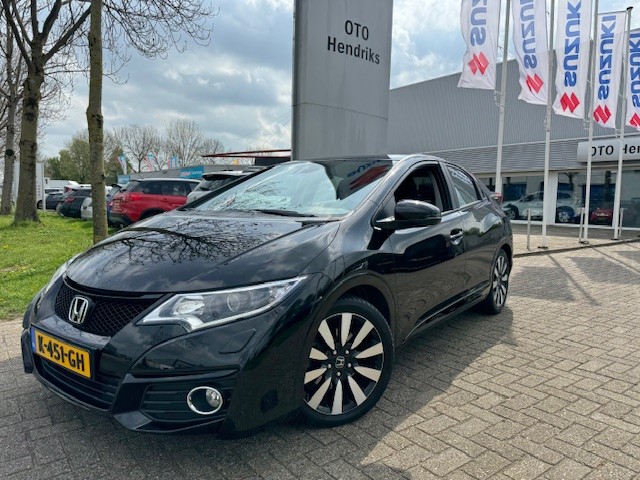 Honda Civic 1.4 100pk Elegance Business Edition bij viaBOVAG.nl
