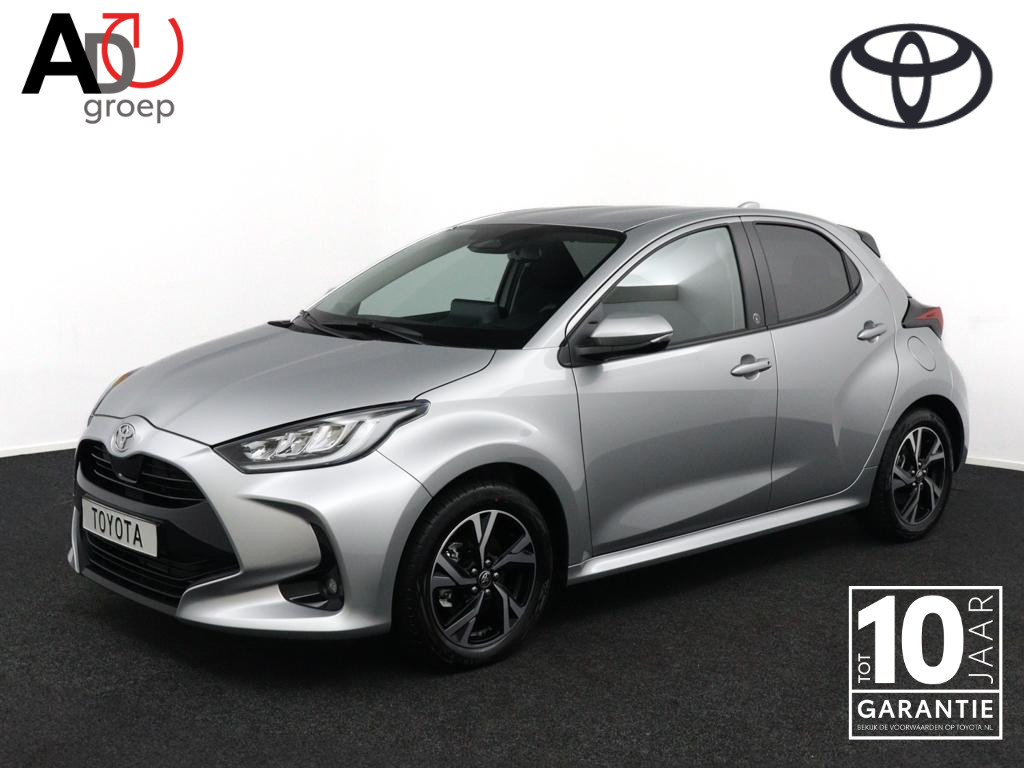 Toyota Yaris 1.5 Hybrid 115 First Edition | Winterpakket | Apple Carplay | Android Auto | Draadloze telefoonlader | 10 Jaar Garantie |