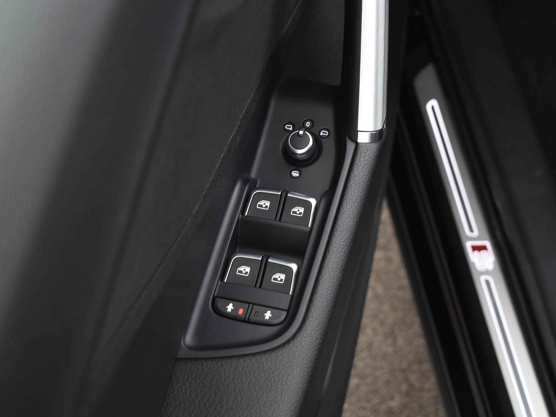 Audi Q2 35 Tfsi 150pk S-Tronic S Edition | Climatronic | Smartphone Interface | Navi | P-Sensoren | Camera | 17'' inch | Garantie t/m 09-06-2027 of 100.000km - 30/32