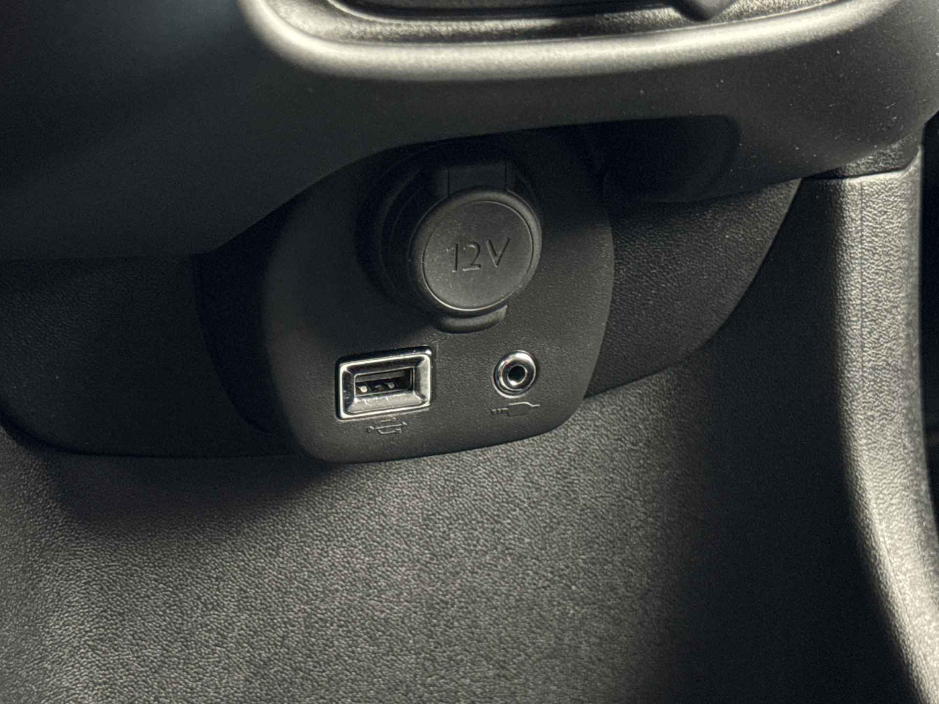 Toyota Aygo 1.0 VVT-i X-First Cabrio | Apple Carplay & Android Auto | - 27/35