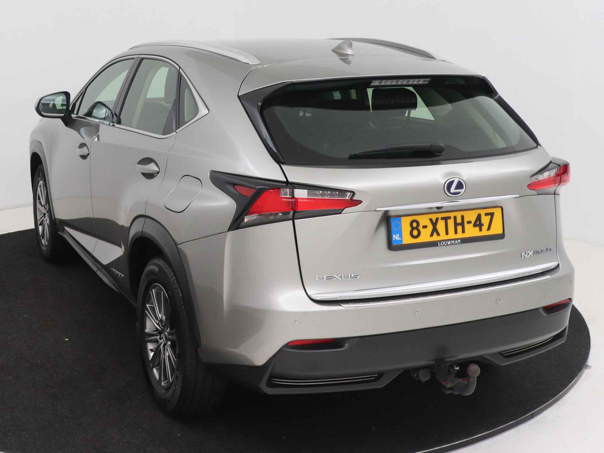 Lexus NX 300h AWD 25th Edition | Trekhaak | Leer | Stoelverwarming | Adaptive Cruise Control | Park Assist | - 17/40