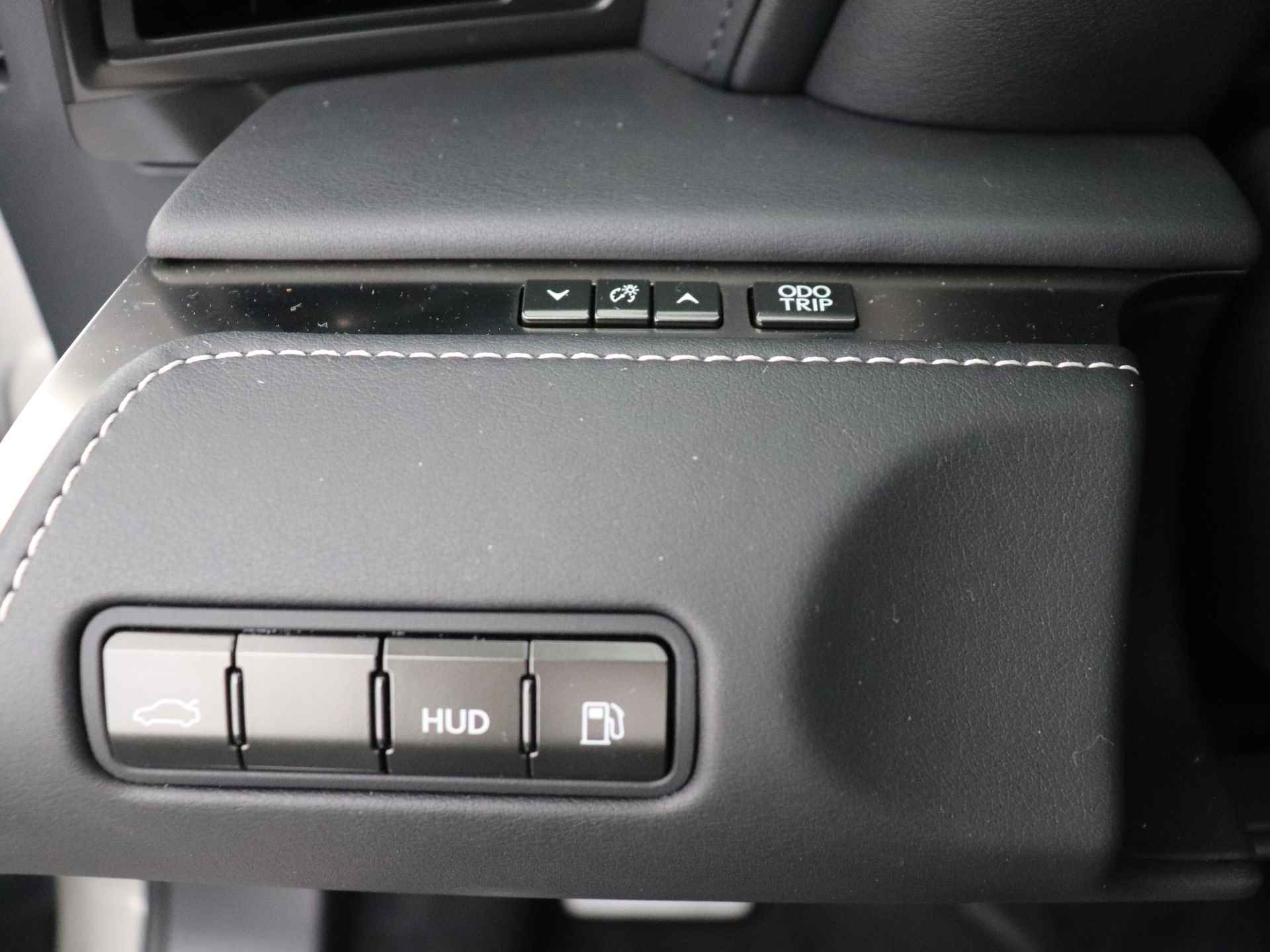 Lexus LC 500h V6 Hybrid | Panoramadak | Mark Levinson | Safety System+ | - 31/60