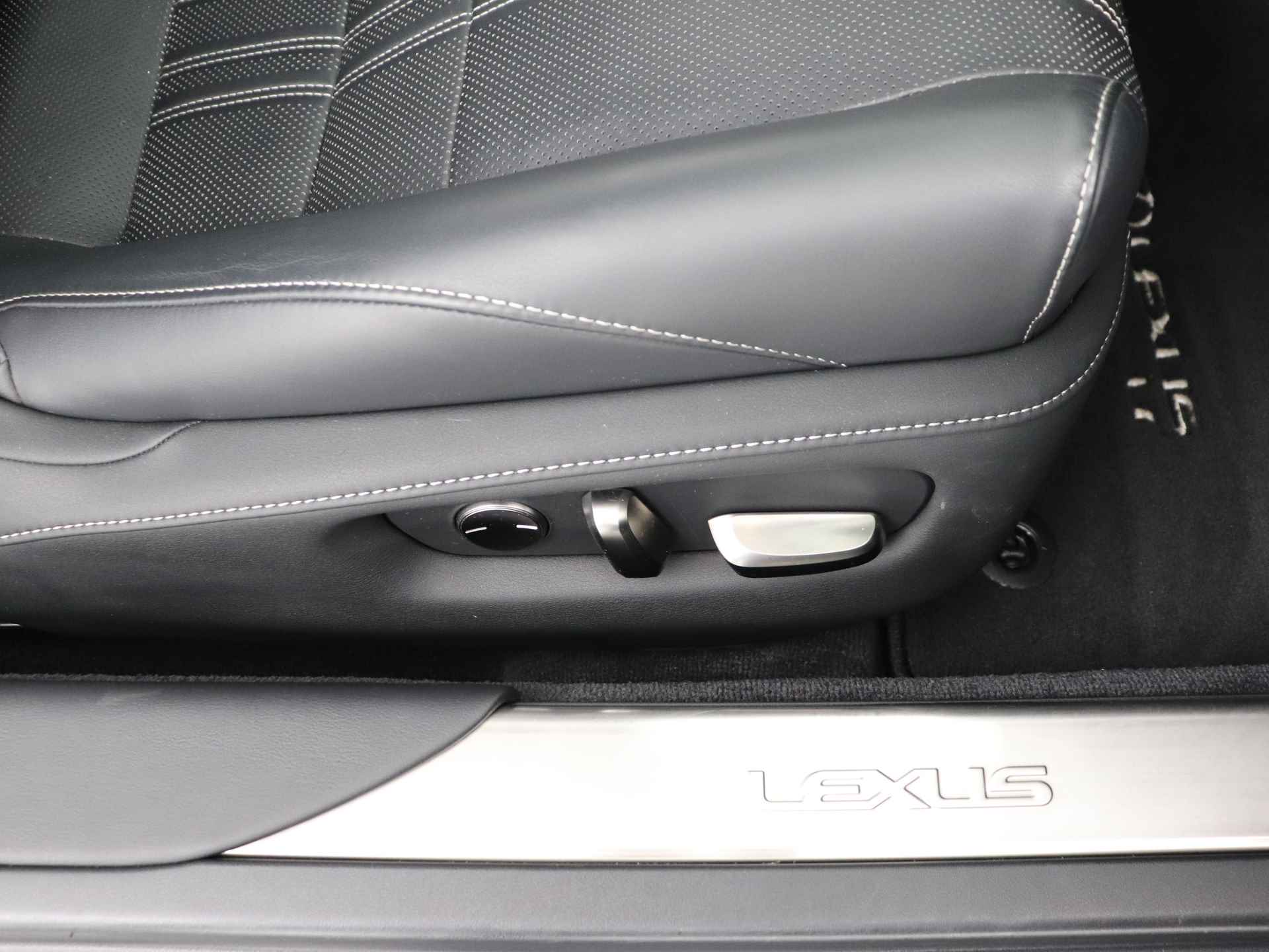 Lexus LC 500h V6 Hybrid | Panoramadak | Mark Levinson | Safety System+ | - 57/60