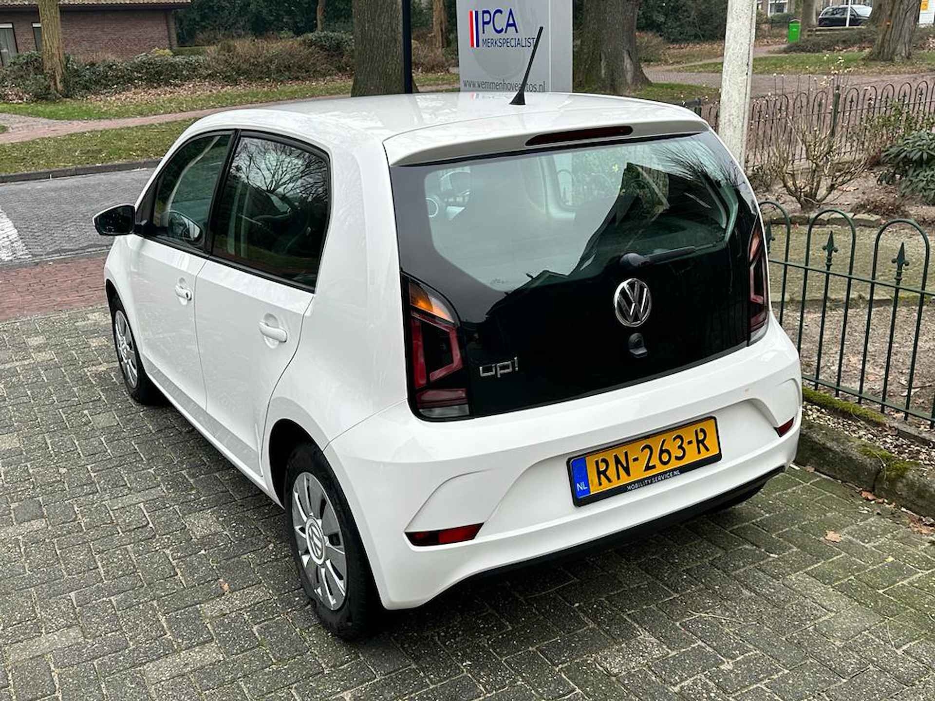 Volkswagen up! 1.0 BMT move up! 5-Deurs/Airco/Cruise control - 28/30