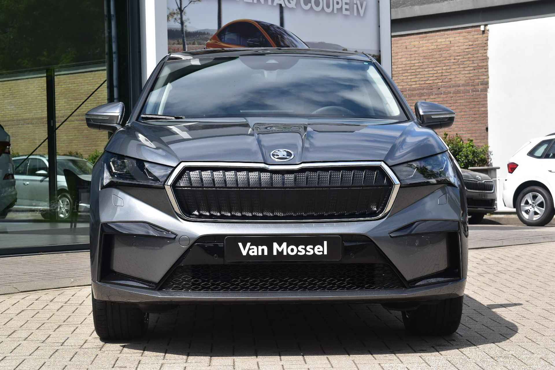 Skoda Enyaq Coupé iV 60 Business Edition Plus 58 kWh | Verwarmbare voorstoelen | elektrische achterklep| Elektrisch verstelbare bestuurderstoel |  Herwaardering | Direct leverbaar! - 3/28