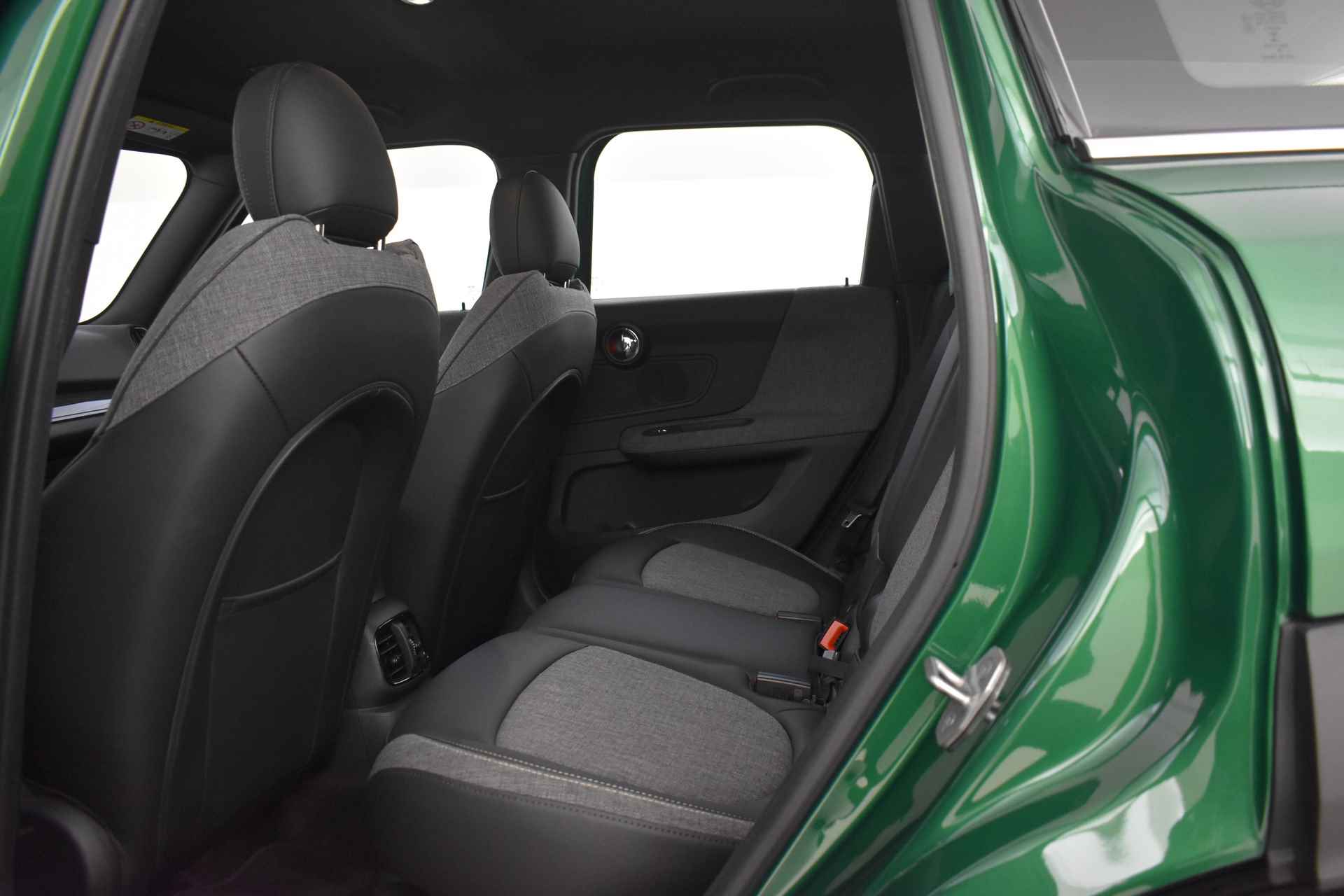 MINI Countryman Cooper Chili Automaat / Comfort Access / LED / Comfortstoelen / Cruise Control / Navigatie - 9/44