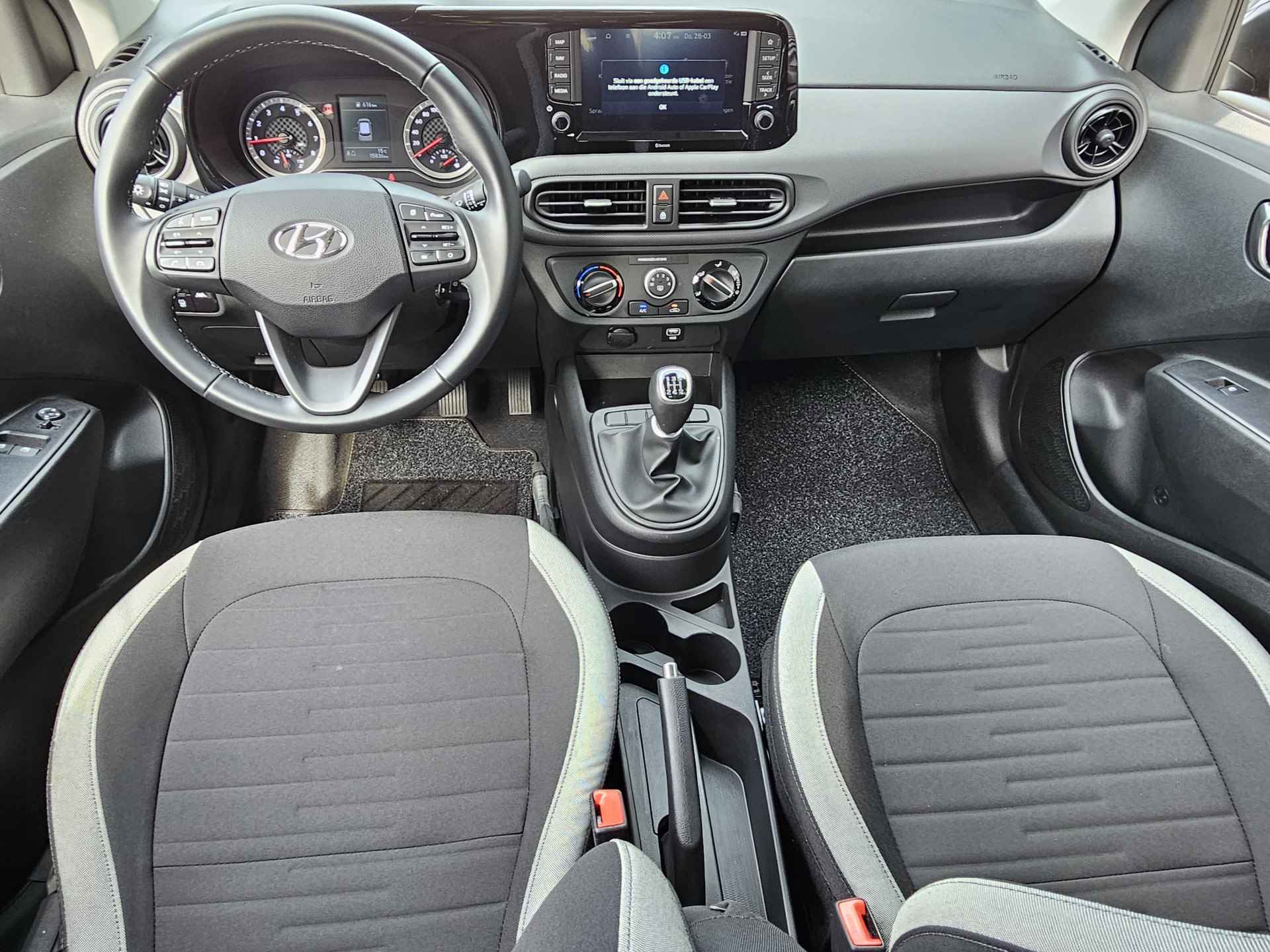 Hyundai i10 1.0 Comfort Smart Navigatie | Camera | Airco | Erg leuke Uitvoering!! - 9/32