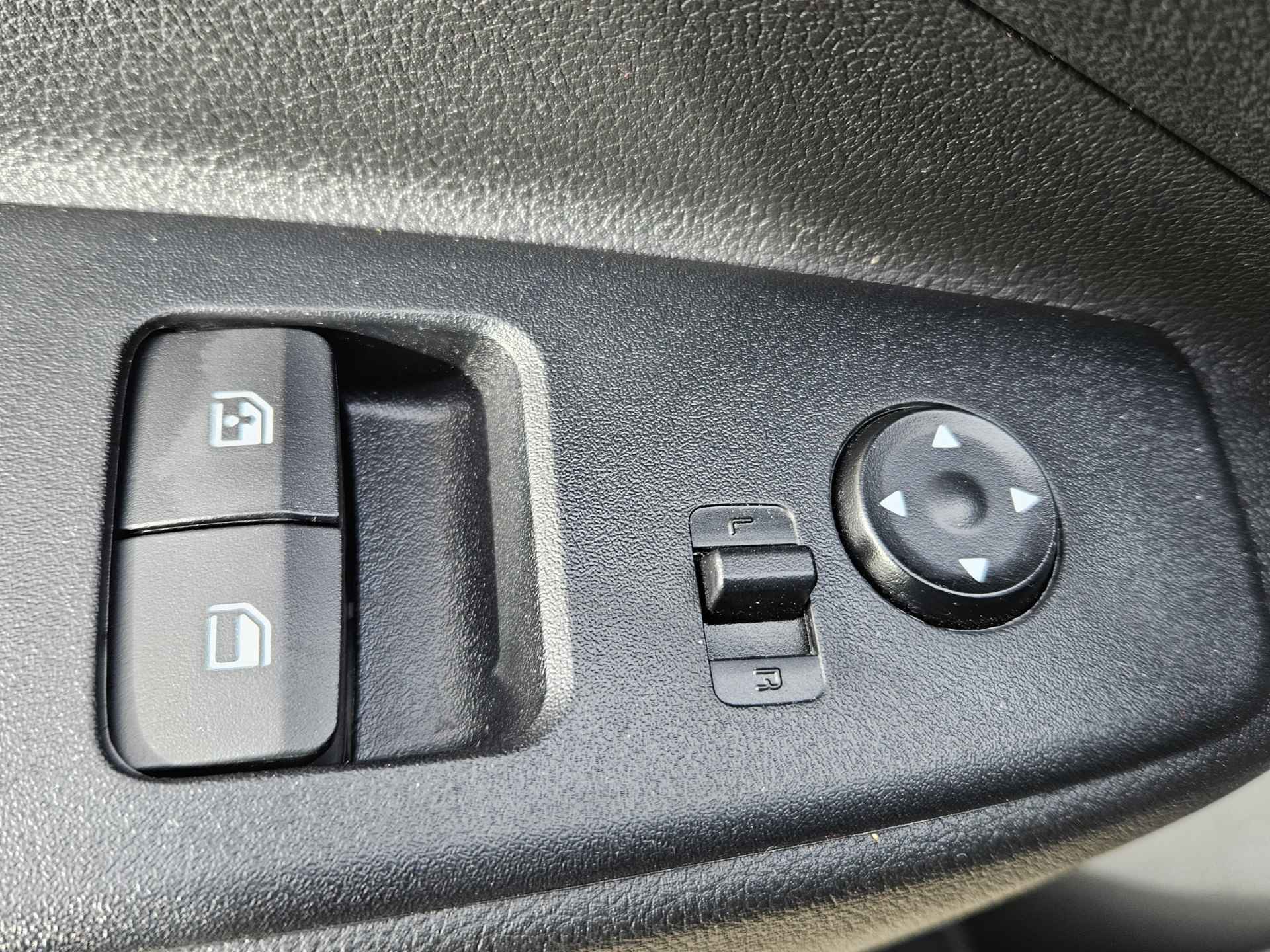 Hyundai i10 1.0 Comfort Smart Navigatie | Camera | Airco | Erg leuke Uitvoering!! - 22/32