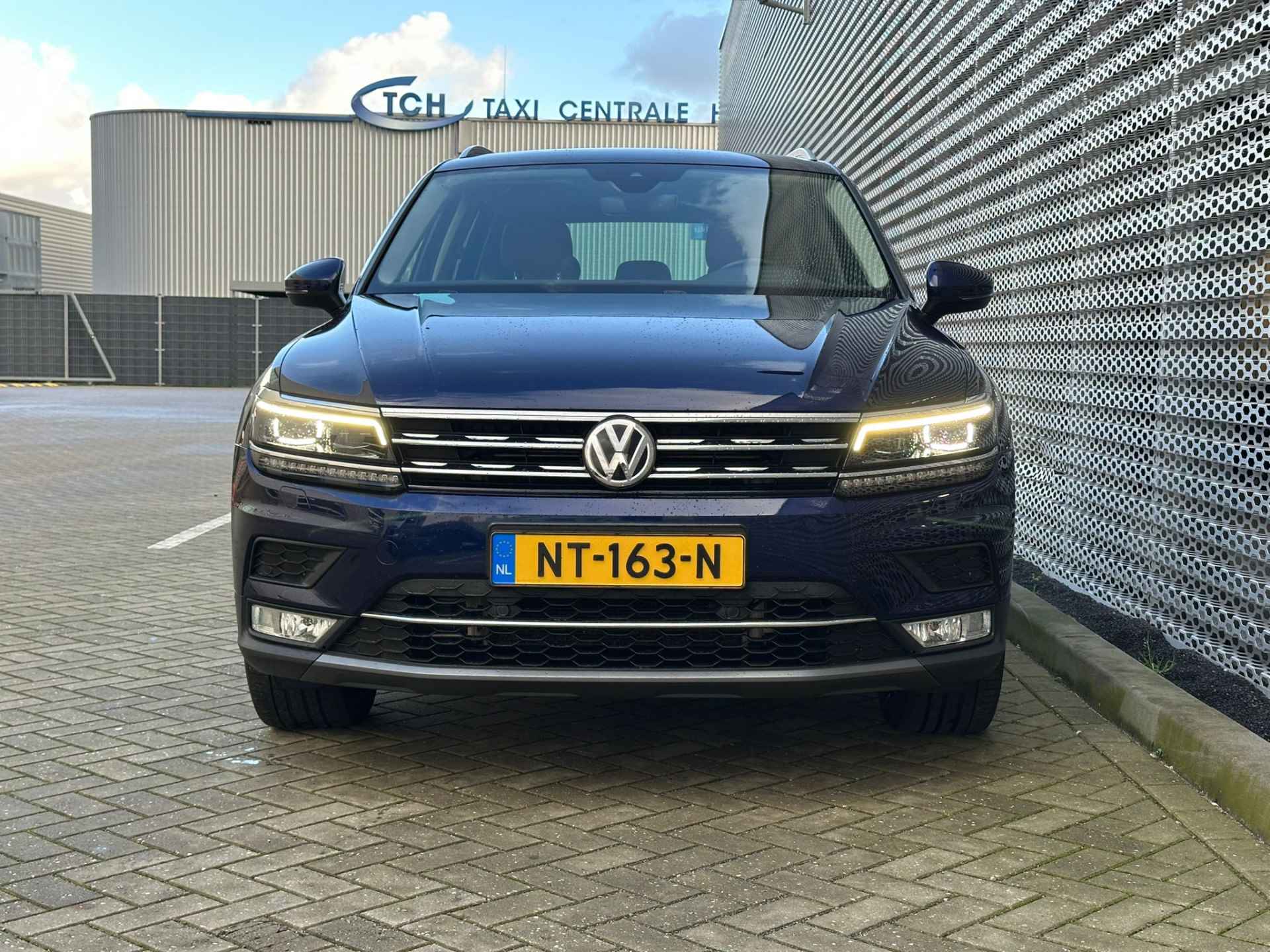 Volkswagen Tiguan 2.0 TSI 4Motion Highline / Zwenkbare Trekhaak / Panoramadak / Alarmsysteem / Parkeersensoren V+A / LED / Dodehoek Sensor - 11/29