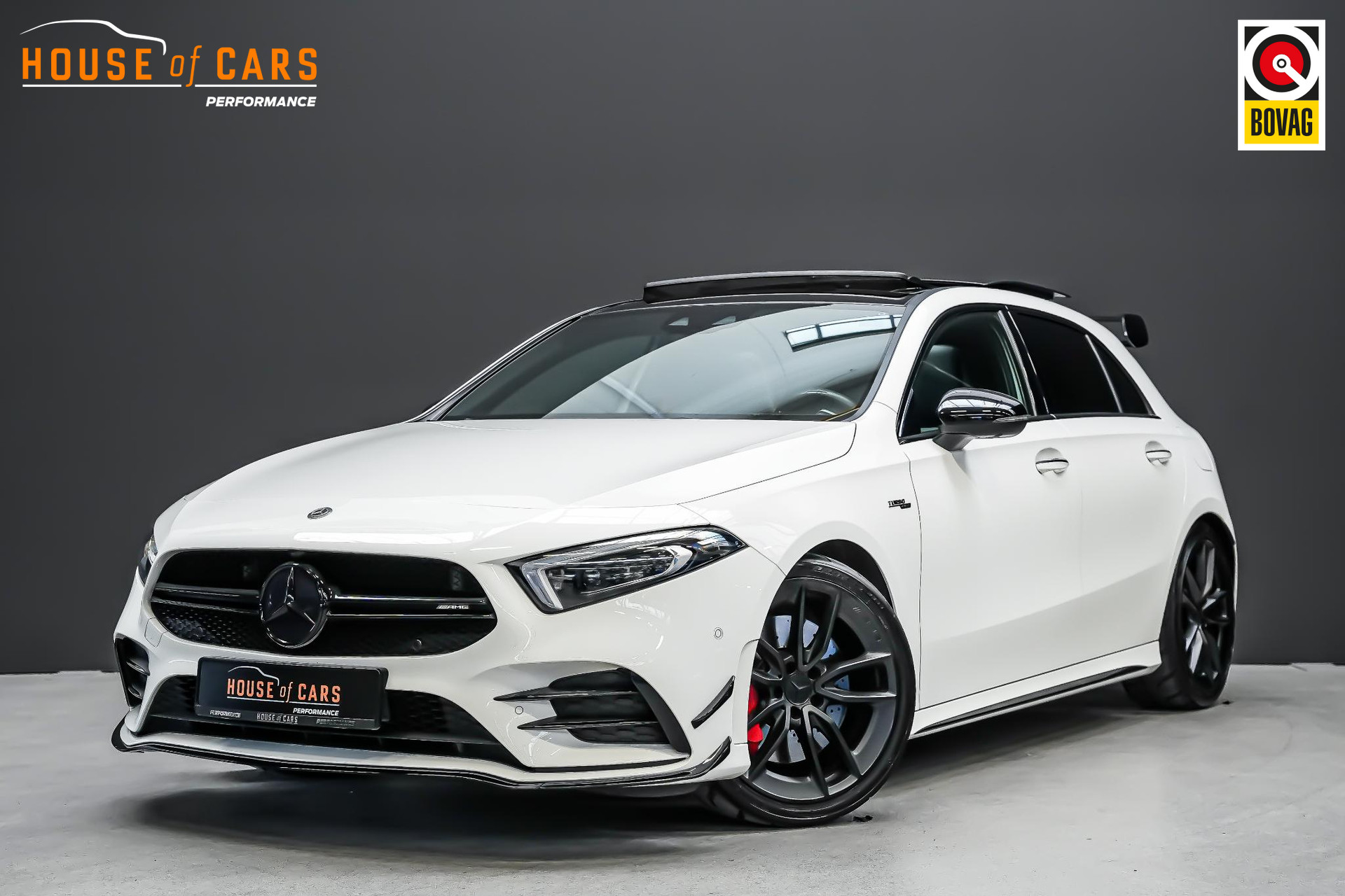 Mercedes-Benz A-klasse AMG 35 4MATIC Edition 1 |Milltek|aero pakket|AMG performance seats|360 camera|stoelverwarming|MBUX|blind spot|