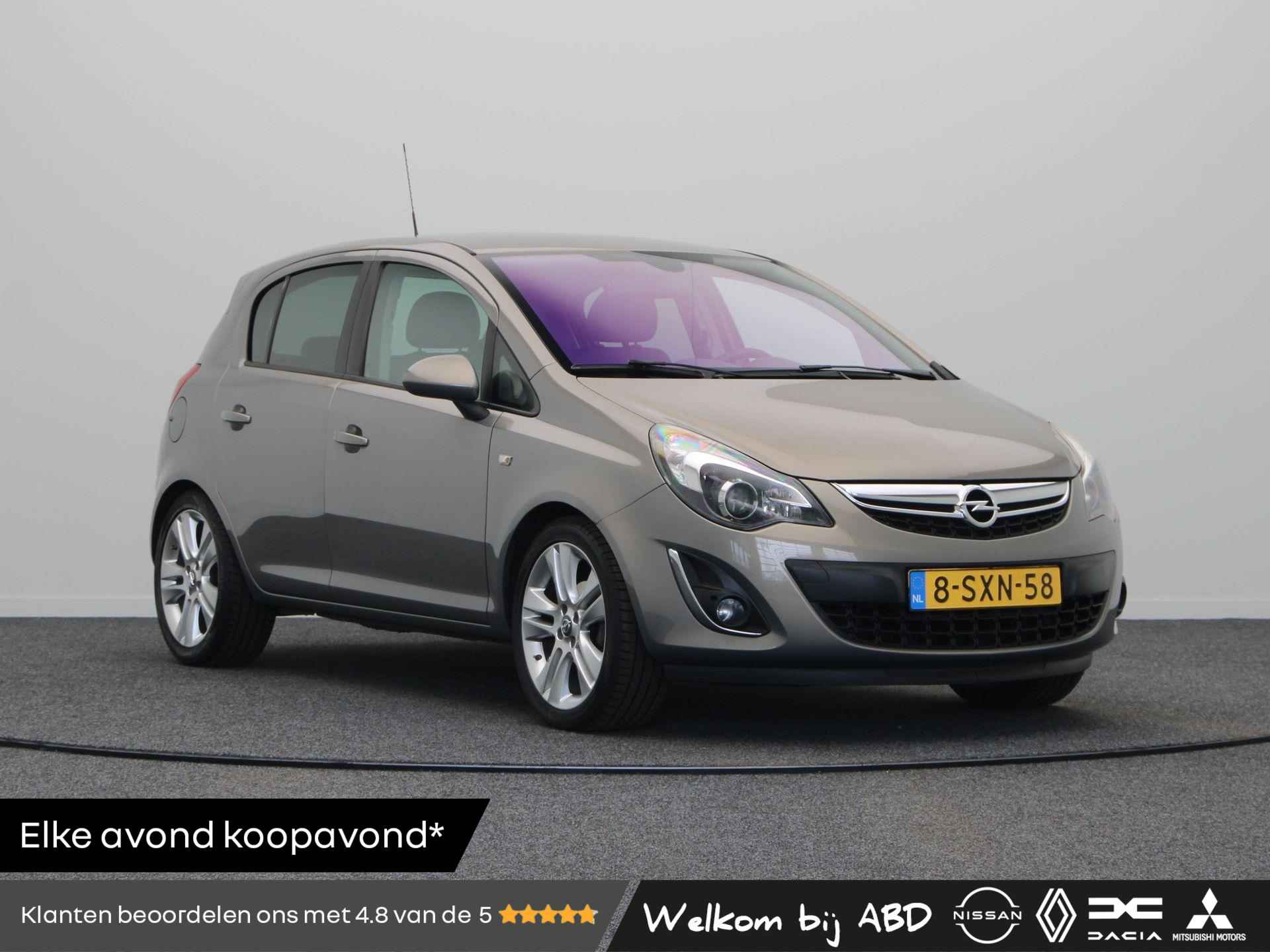 Opel Corsa 1.4-16V Cosmo | Trekhaak | All season banden | Navigatie | Automaat | Cruise control |