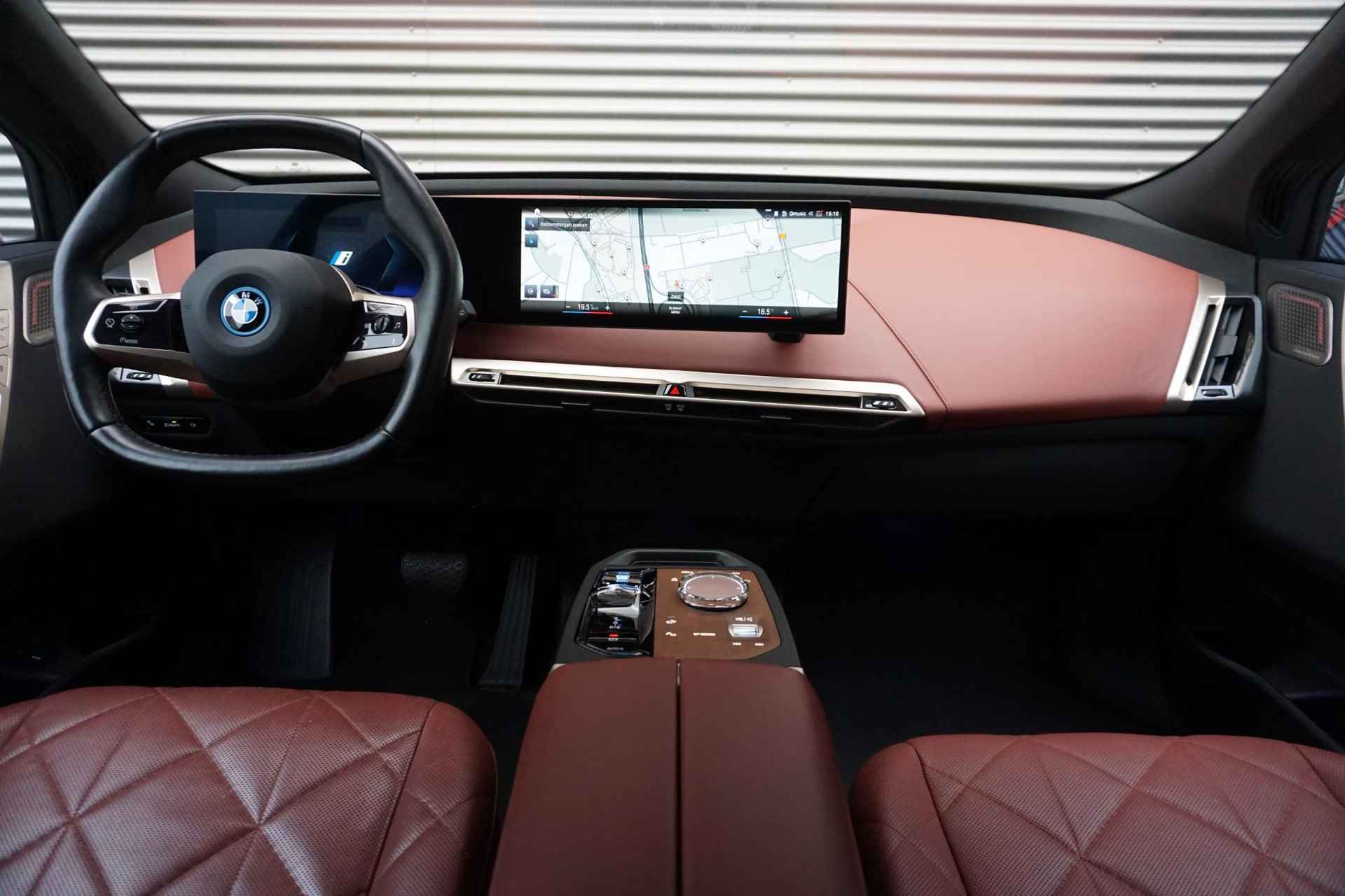 BMW iX xDrive40 77 kWh High Executive | Sportpakket | CoPilot Pack |Panorama-Glasdak Sky Lounge | Soft Close | Bowers & Wilkins | 22inch LMV - 9/41