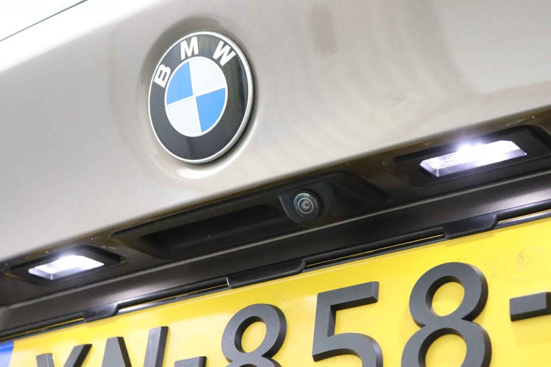 BMW 2-serie Gran Tourer 216d High Executive Automaat - Leer, Panorama, Camera - 41/42