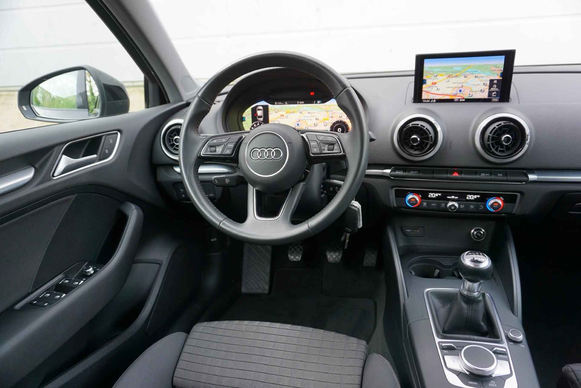 Audi A3 Limousine 30 TFSI 115pk Advance | Navigatie | Parkeersensoren Achter - 20/43