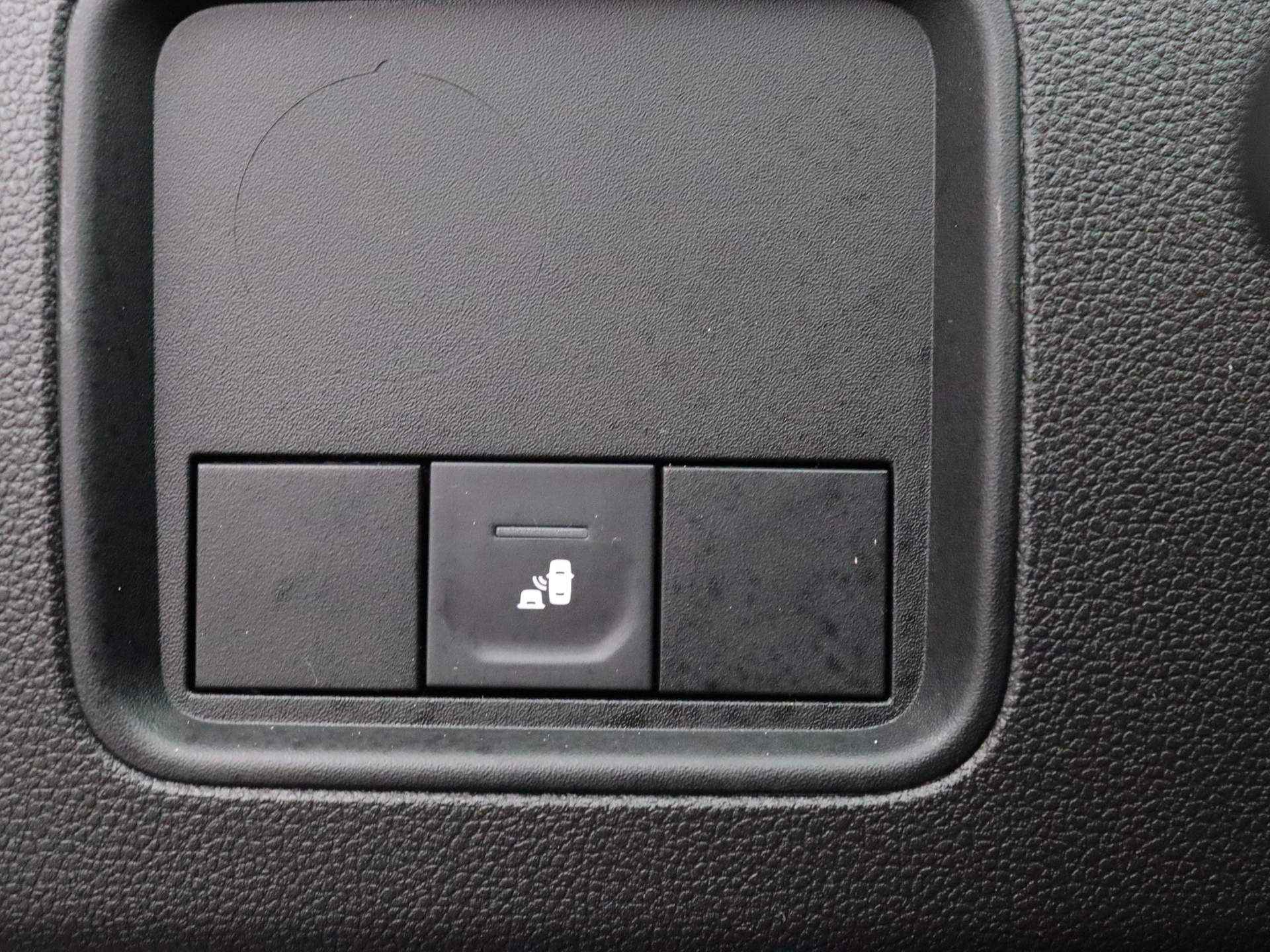 Dacia Duster TCe 150pk Journey EDC/Automaat ALL-IN PRIJS! Climate control | Navig | 17" inch velgen - 29/43