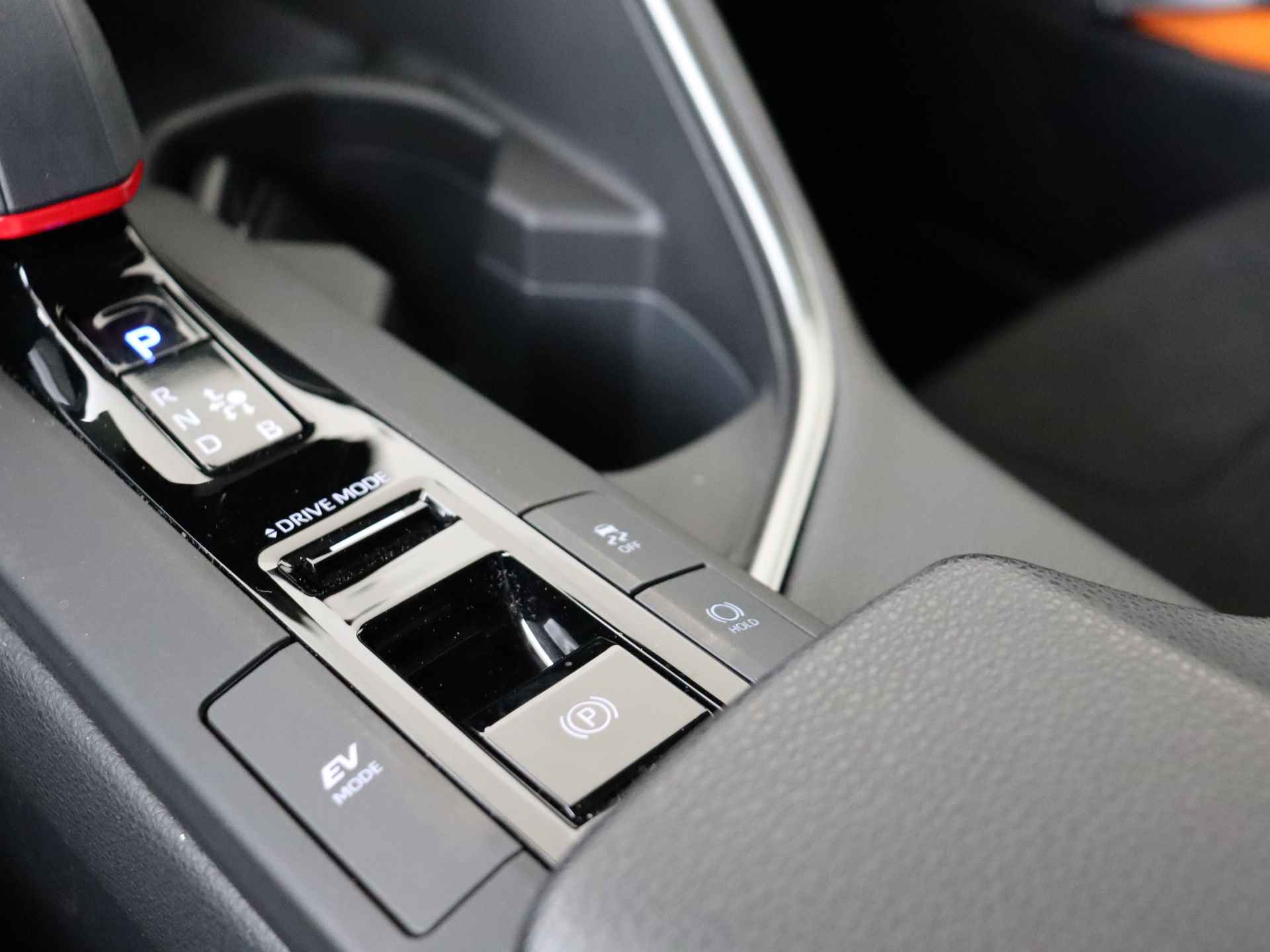 Toyota C-HR Hybrid 200 GR SPORT Première Edition | Panoramadak | JBL | Apple CarPlay | - 12/63