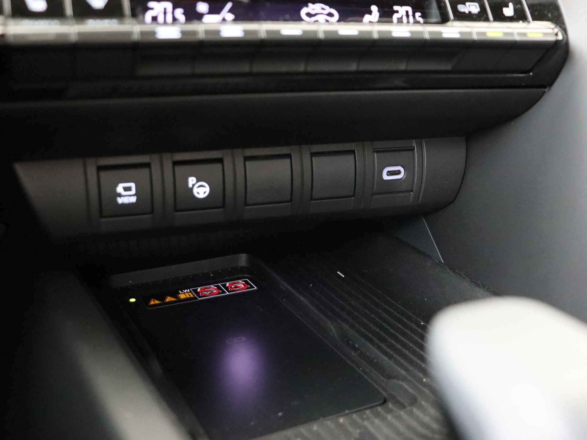 Toyota C-HR Hybrid 200 GR SPORT Première Edition | Panoramadak | JBL | Apple CarPlay | - 56/63