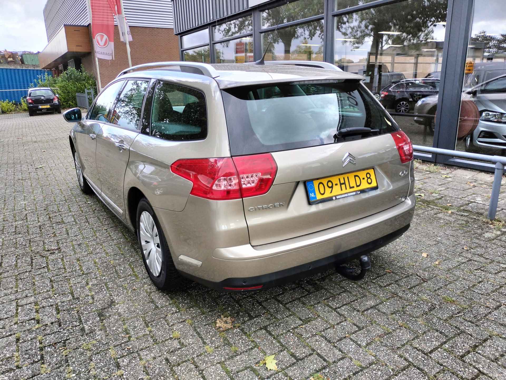 Citroën C5 Tourer 2.0 16V Comfort AUTOMAAT-VERING-CLIMA - 4/16