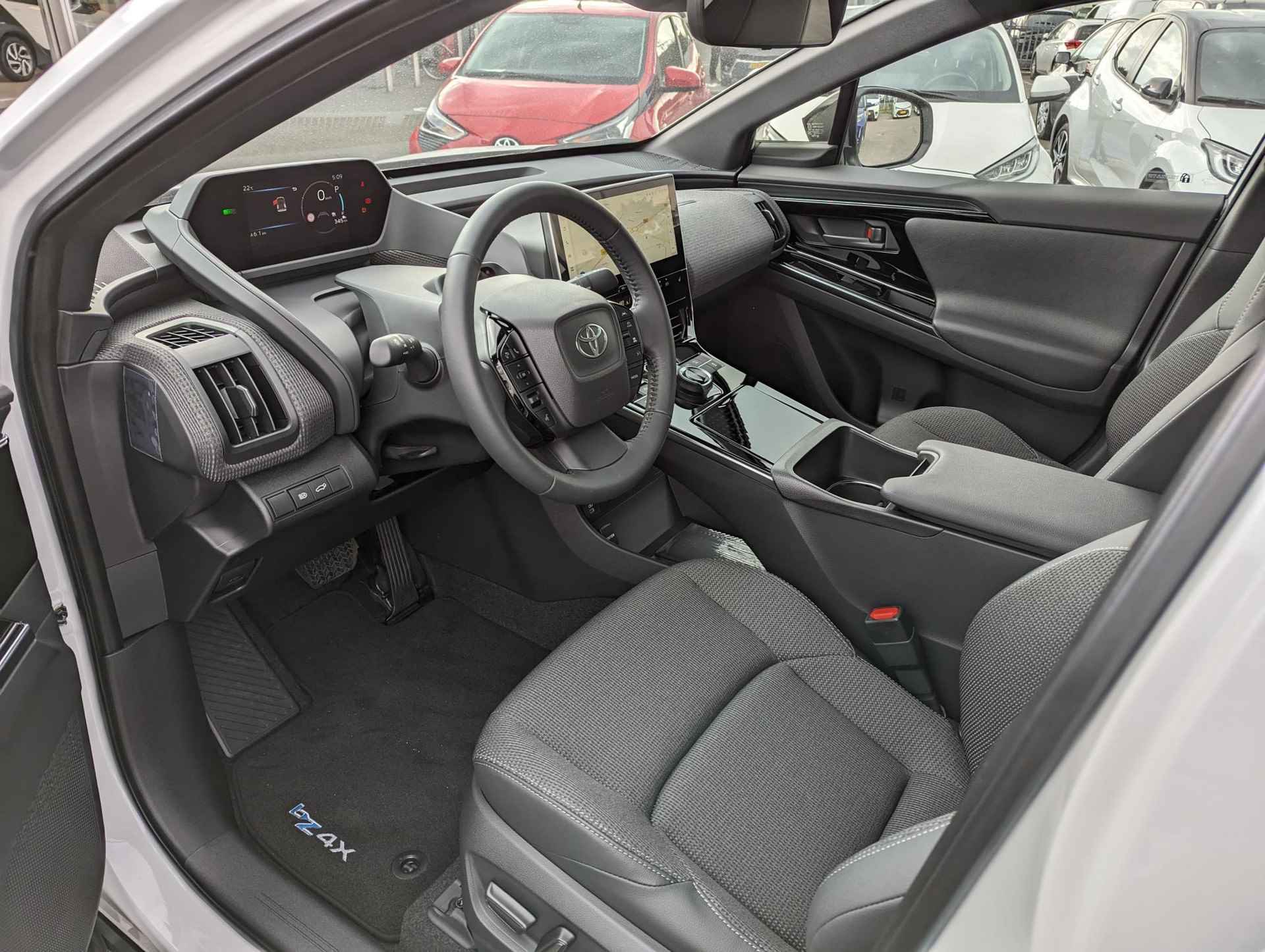 Toyota bZ4X Dynamic 71 kWh Apple Carplay | Android Auto | 503 km Range WLTP | - 10/19