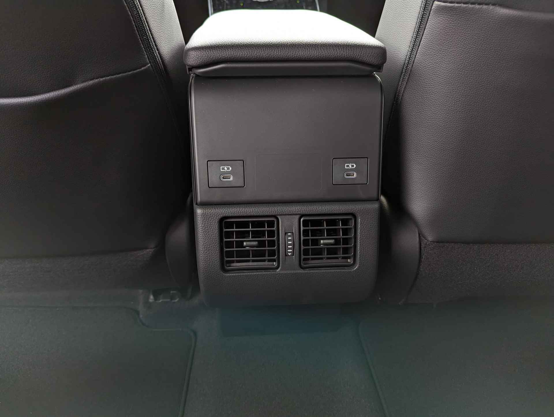 Toyota bZ4X Dynamic 71 kWh Apple Carplay | Android Auto | 503 km Range WLTP | - 17/19