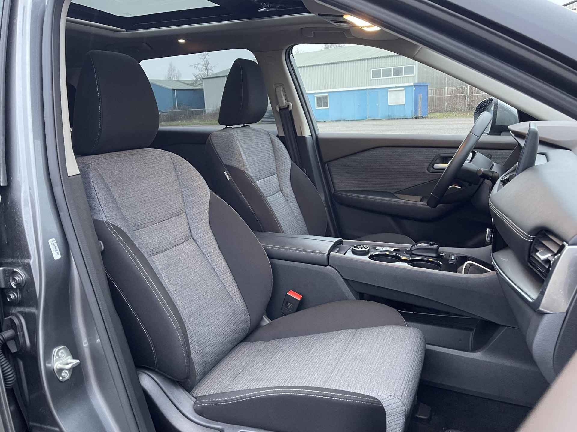 Nissan X-Trail 1.5 e-4orce N-Connecta 4WD 7p. Lounge Pack | Panoramadak | Adapt. Cruise Control | 360° Camera | Dodehoek | Apple Carplay/Android Auto | Rijklaarprijs! - 11/28