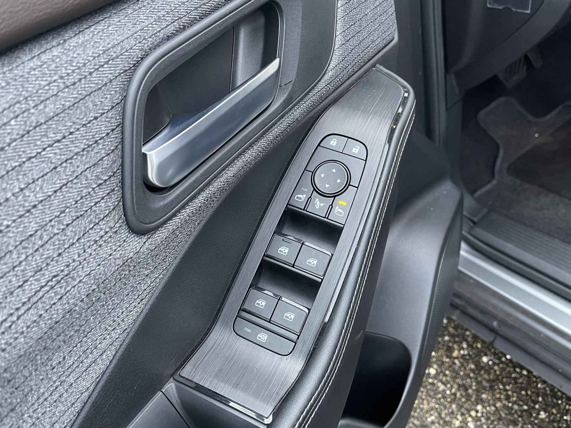 Nissan X-Trail 1.5 e-4orce N-Connecta 4WD 7p. Lounge Pack | Panoramadak | Adapt. Cruise Control | 360° Camera | Dodehoek | Apple Carplay/Android Auto | Rijklaarprijs! - 25/28
