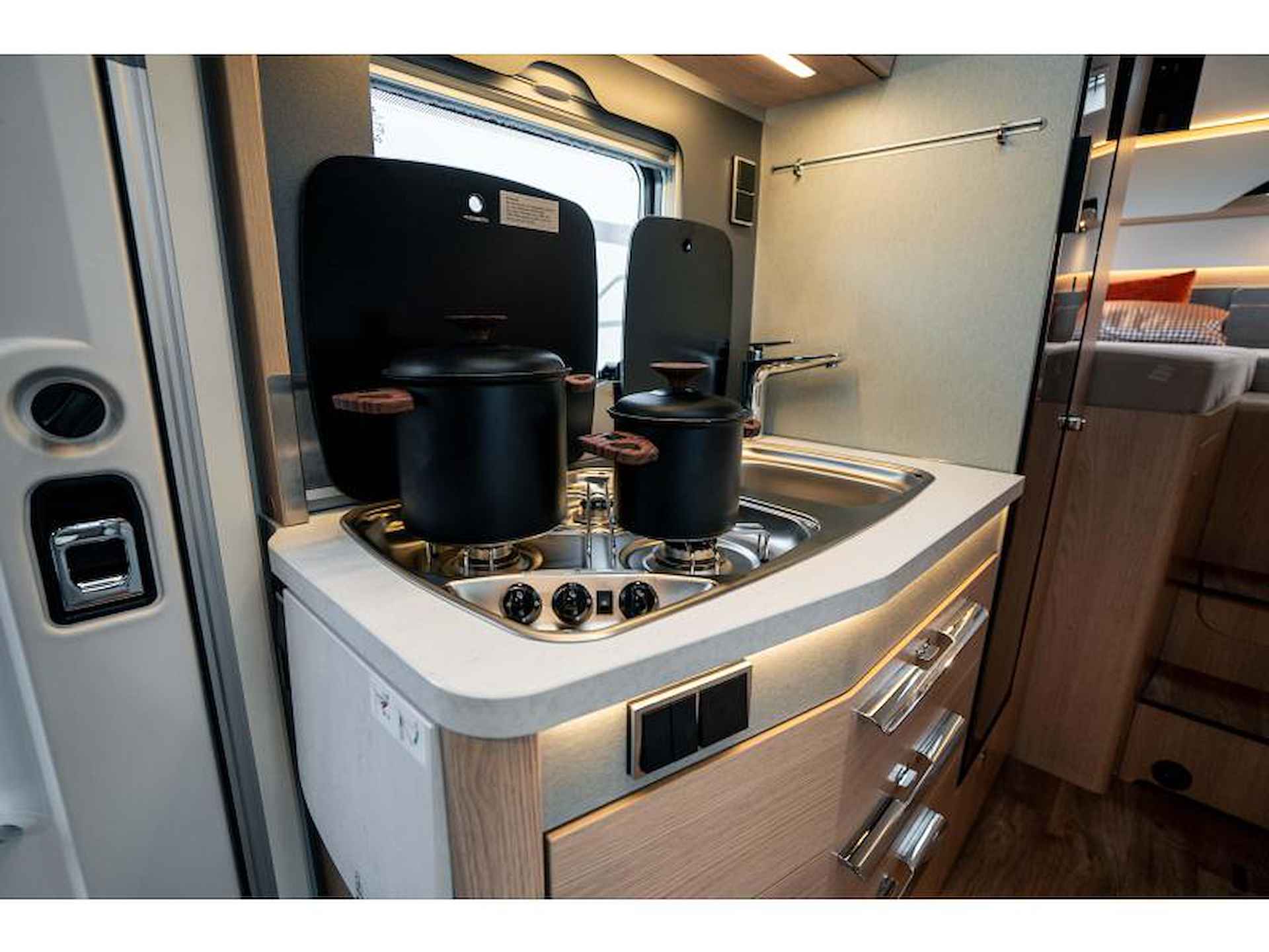 Hymer BMC-I 580 ACTIEPRIJS!! - 16/24